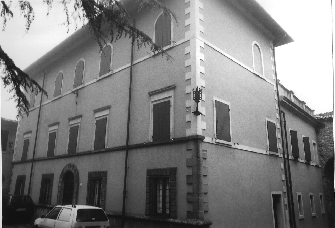 Orlandi Contucci (palazzo, padronale) - Montescudo-Monte Colombo (RN) 
