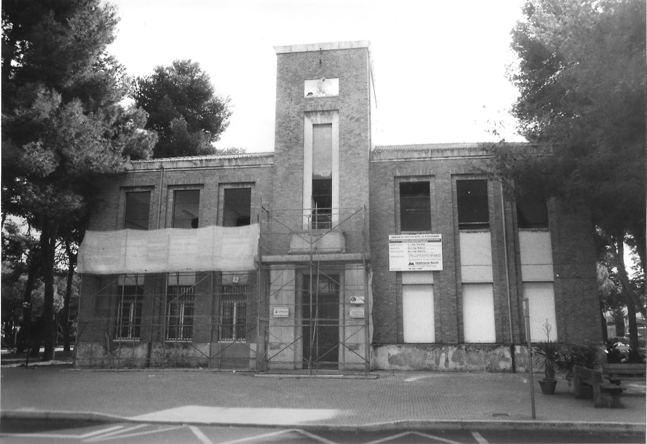 ex Casa del Fascio (edificio, comunale) - San Giovanni in Marignano (RN) 