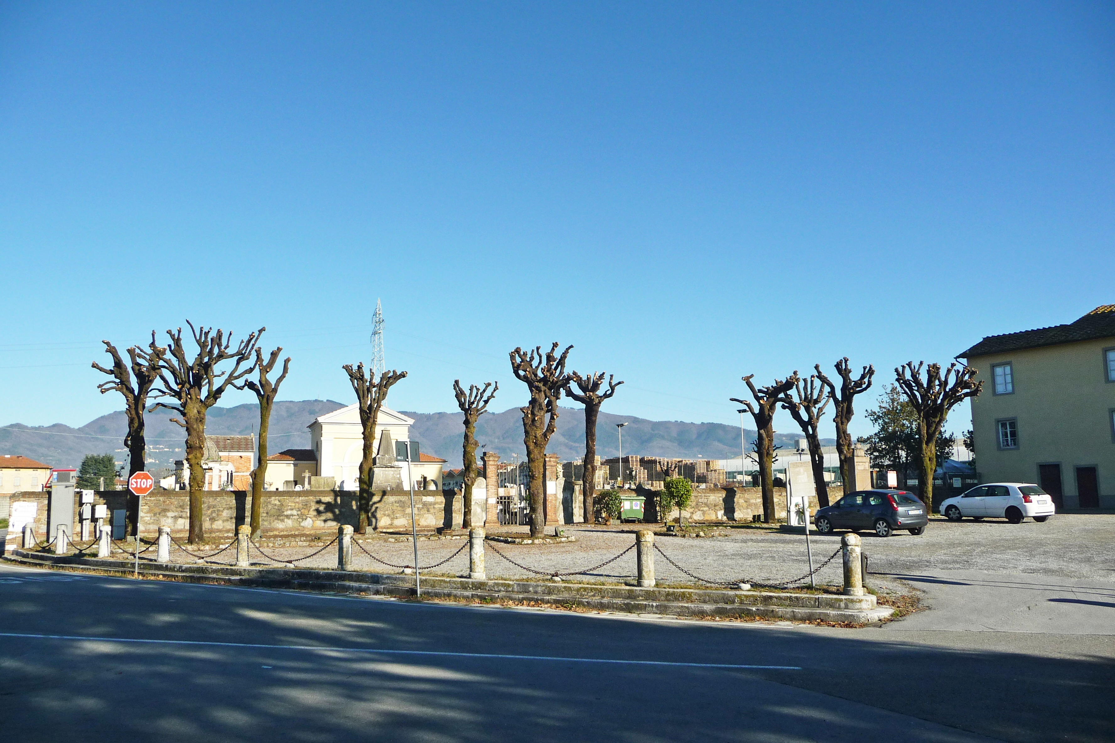 Parco della Rimembranza di Lunata (parco, commemorativo/ ai caduti della prima guerra mondiale) - Capannori (LU) 