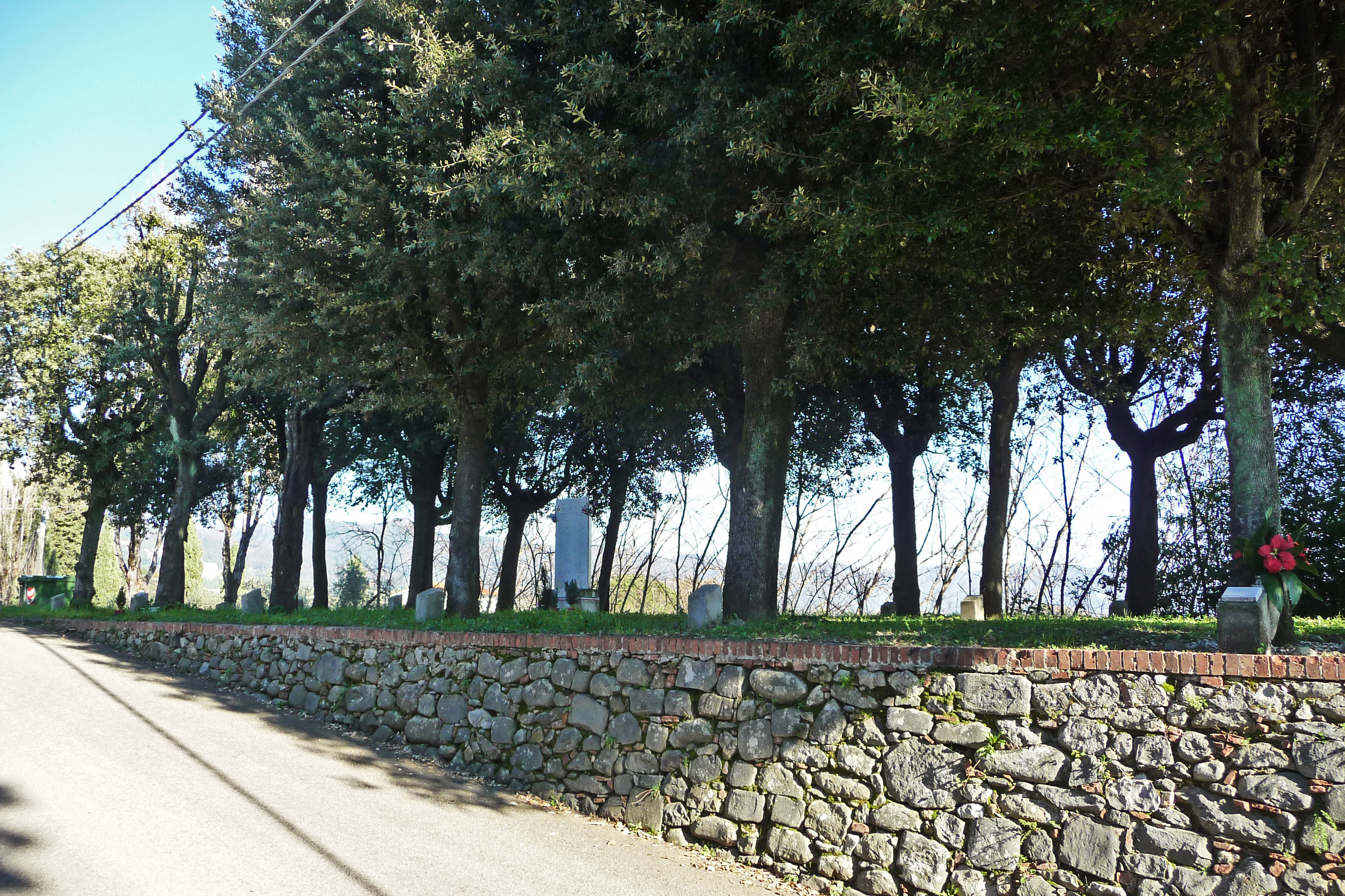 Parco della Rimembranza di Gragnano (parco, commemorativo/ ai caduti della prima guerra mondiale) - Capannori (LU) 