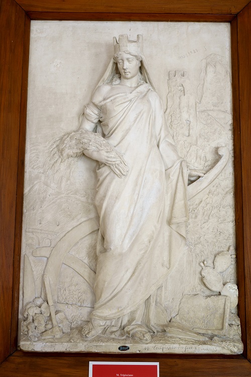 allegoria di Caltanissetta, figura femminile con fascio di spighe (altorilievo, opera isolata) di Tripisciano Michele - ambito romano (ultimo quarto XIX)