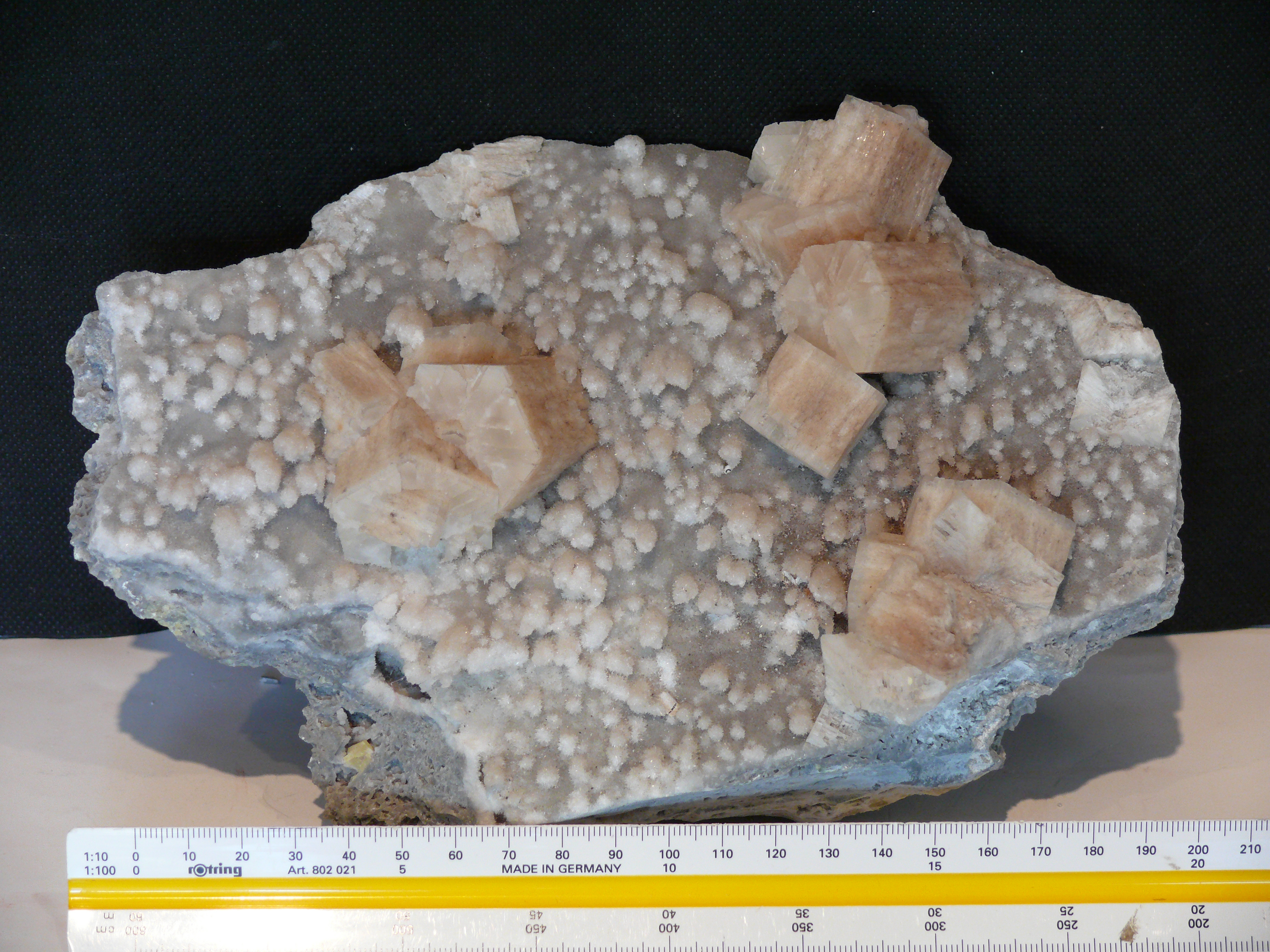 Aragonite (esemplare) (Messiniano)