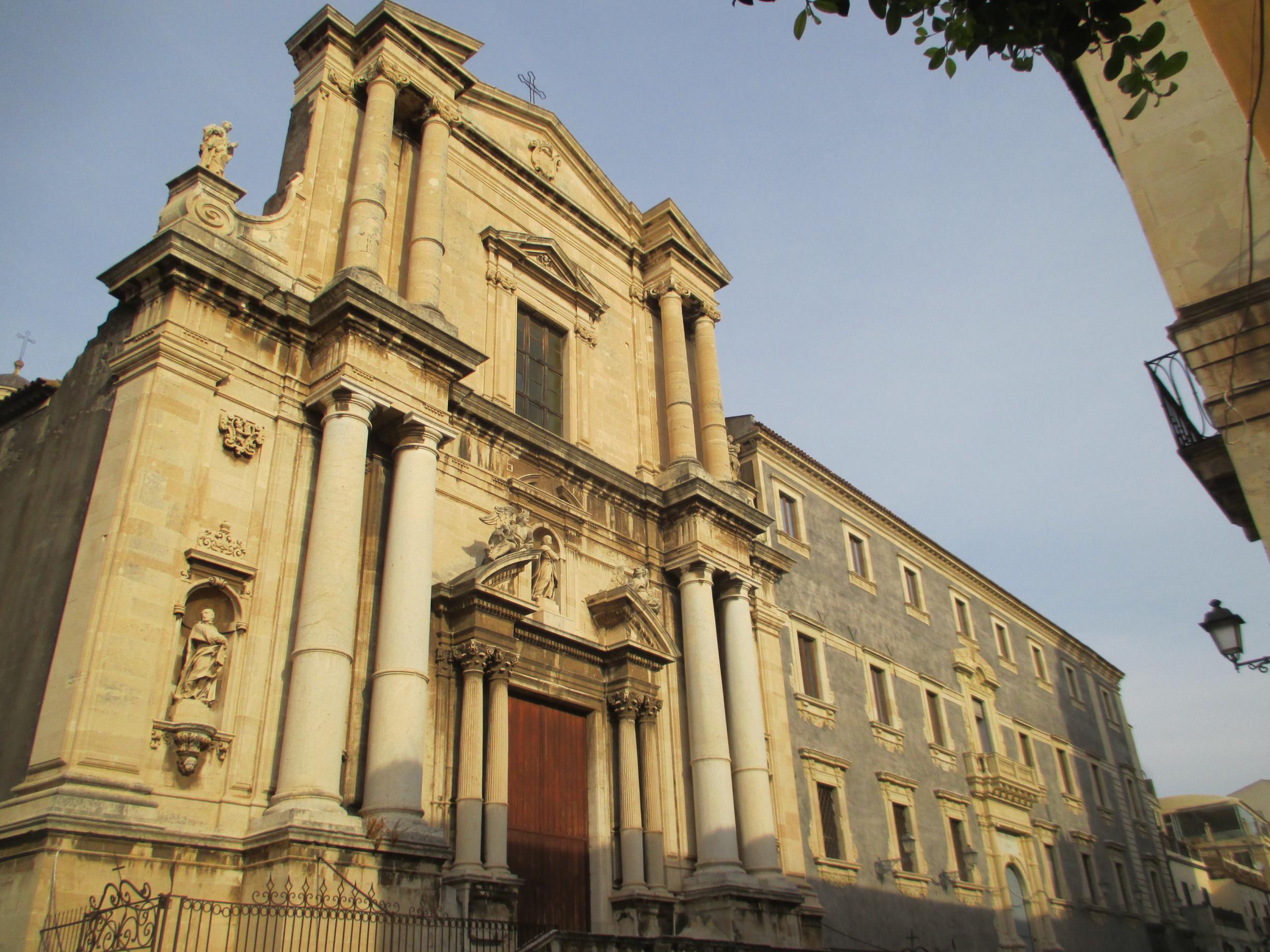 Chiesa di San Francesco Borgia (chiesa, gesuitica) - Catania (CT)  (XVIII, metà; XVIII, terzo quarto; XVII, fine; XVIII, inizio; XVI, seconda metà; XVII, fine; XVIII, primo quarto; XVIII, primo quarto; XVIII, primo quarto; XVIII, metà; XVII, terzo quarto; XXI, inizio; XVIII, inizio; XIV, inizio; XVII, fine; XVIII, seconda metà; XVI, metà; XVI, fine; XVIII, inizio; XV, secondo quarto; VIII a.C, secondo quarto; XVIII; XVII, fine; VIII a.C; XIV, fine; XII, fine; XVI, primo quarto; XII, terzo quarto; XII, terzo quarto; XV; XVII, terzo quarto; XX, secondo quarto; XVII, fine; XVIII, terzo quarto; XVIII, terzo quarto; XVIII, primo quarto; XVI, ultimo quarto; XVI, metà; XVII, fine; XVII, fine; XVI, fine; XVIII, ultimo quarto; XVIII, terzo quarto; XVII, terzo quarto)