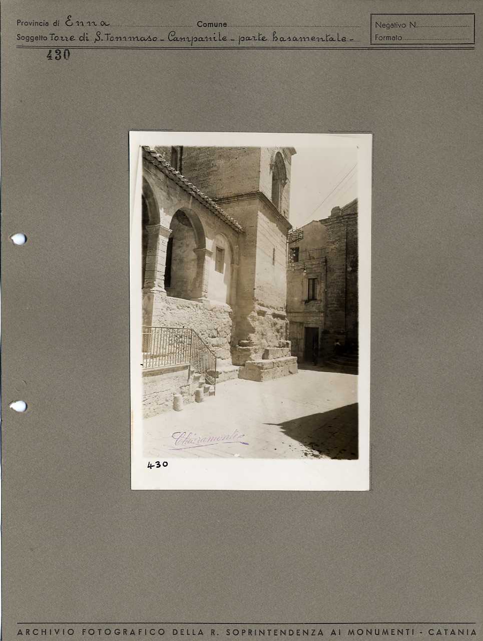 Sicilia - Enna - Architettura religiosa - Chiesa di San Tommaso (positivo, elemento-parte componente, scheda di supporto) di Premiato Stabilimento Fotografico Ettore Chiaramonte (stabilimento) (prima metà XX)