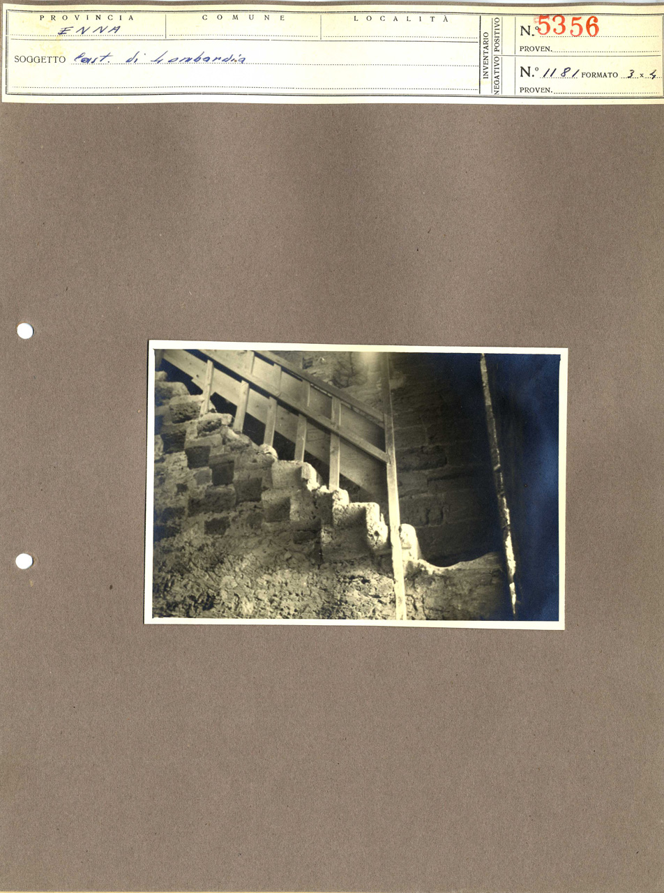 Sicilia - Enna - Castello di Lombardia - Torre Pisana - interno (positivo, elemento-parte componente, scheda di supporto) di Anonimo <1945 - 1955> (attribuito) (metà XX)