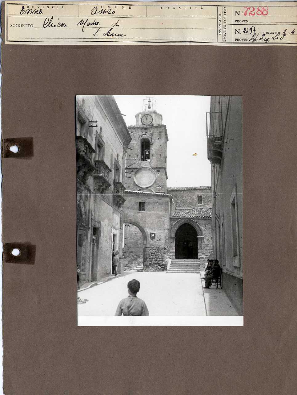 Sicilia - Enna <provincia> - Assoro - Chiese (positivo, elemento-parte componente, scheda di supporto) di Anonimo <1951 - 2000> (terzo quarto XX)