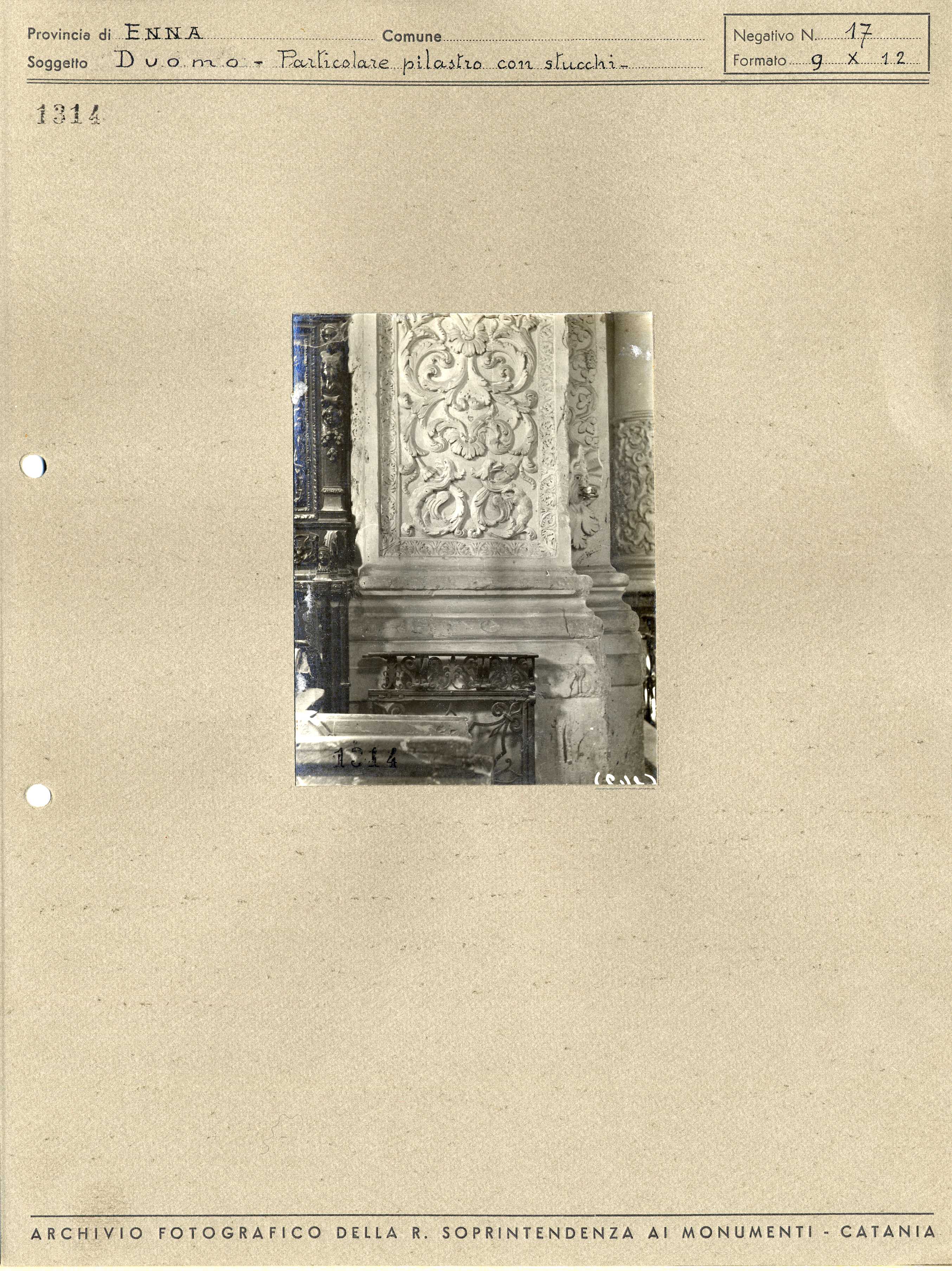 Sicilia - Enna – Architettura religiosa - Duomo - Stucchi (positivo, elemento-parte componente, scheda di supporto) di Anonimo <1901-1950> (primo quarto XX)