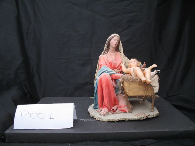 Madonna con Bambino (statuetta di presepio, elemento d'insieme) di Mazzeo, Antonio (attribuito) - bottega leccese (seconda metà XX)