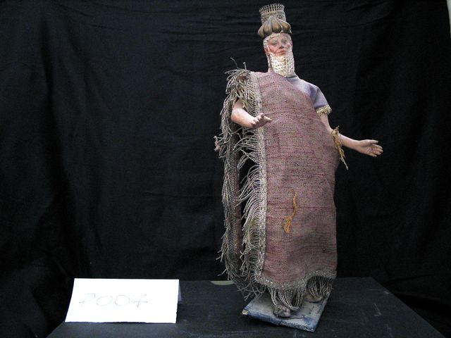 Re Magio Melchiorre (statuetta di presepio, elemento d'insieme) di Mazzeo, Antonio (attribuito) - bottega leccese (seconda metà XX)