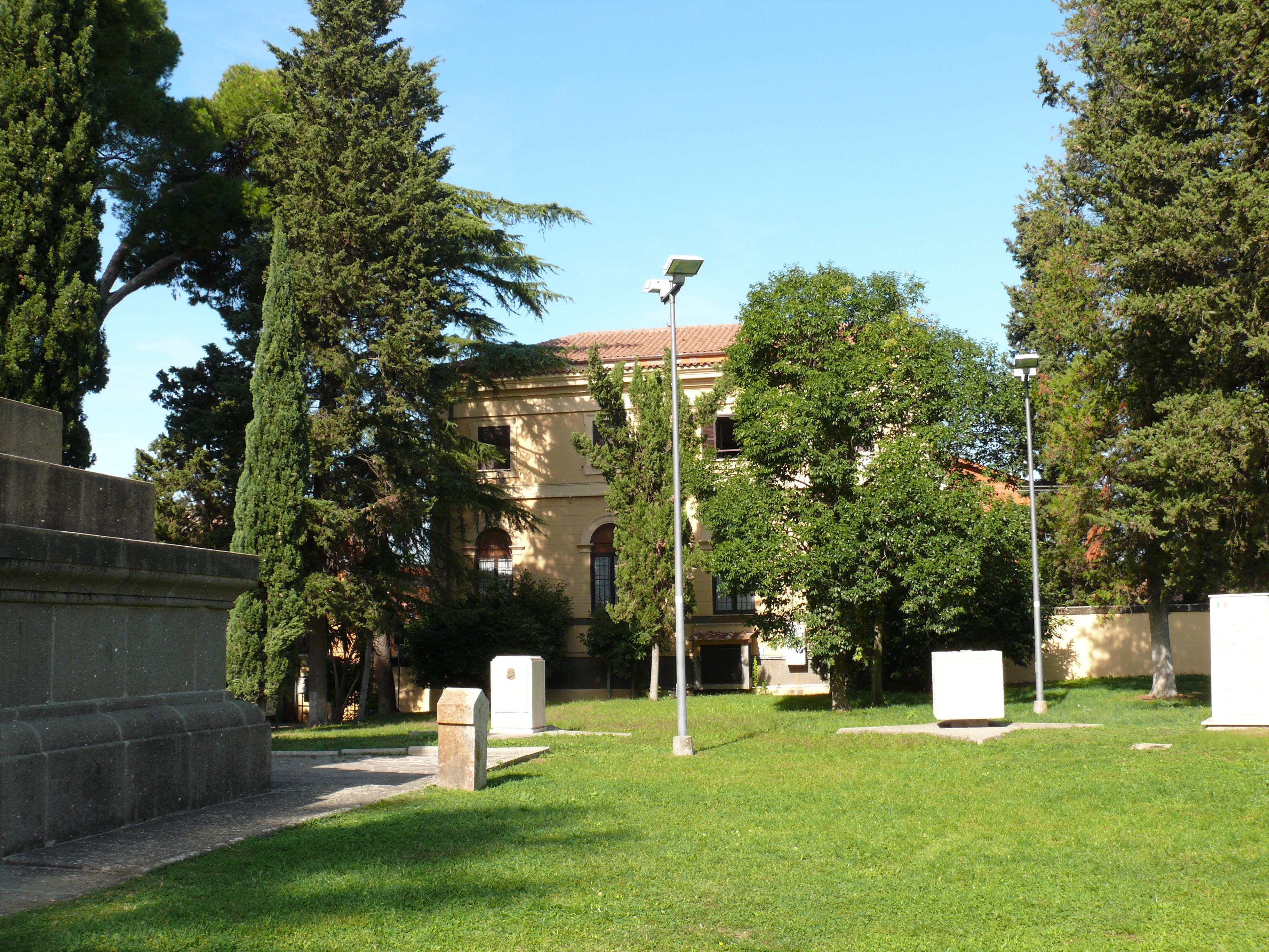 Parco della Rimembranza di Mentana (parco, commemorativo/ ai caduti di tutte le guerre) - Mentana (RM) 