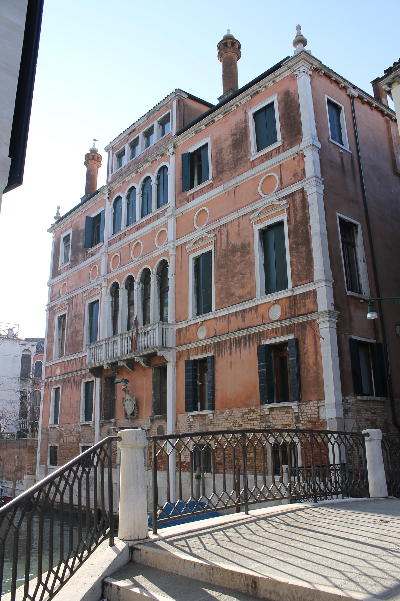 Palazzo Donà delle Rose (palazzo) - Venezia (VE)  (XVI)