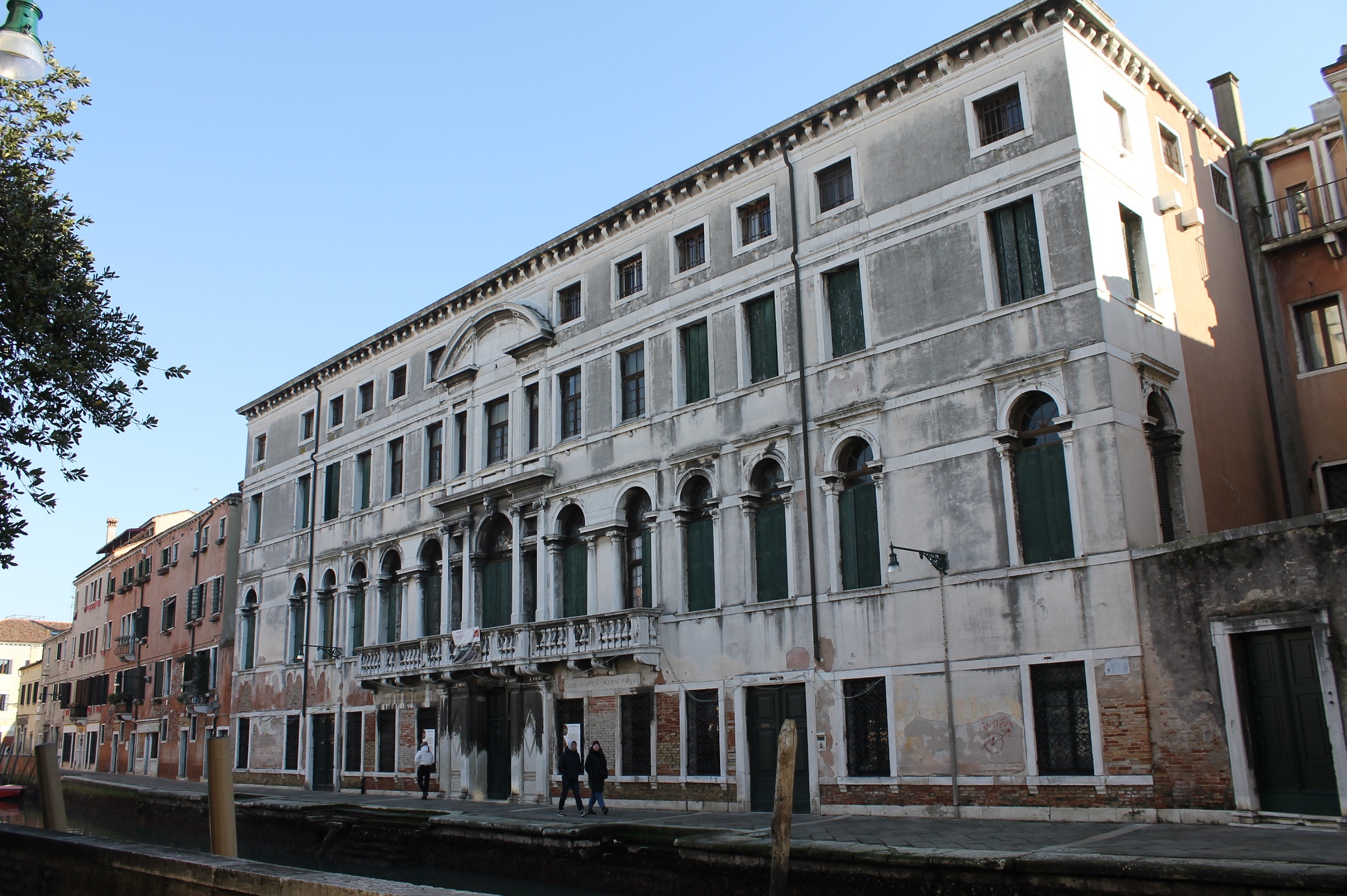 Ca' Zenobio degli Armeni (palazzo) - Venezia (VE)  (XVII)