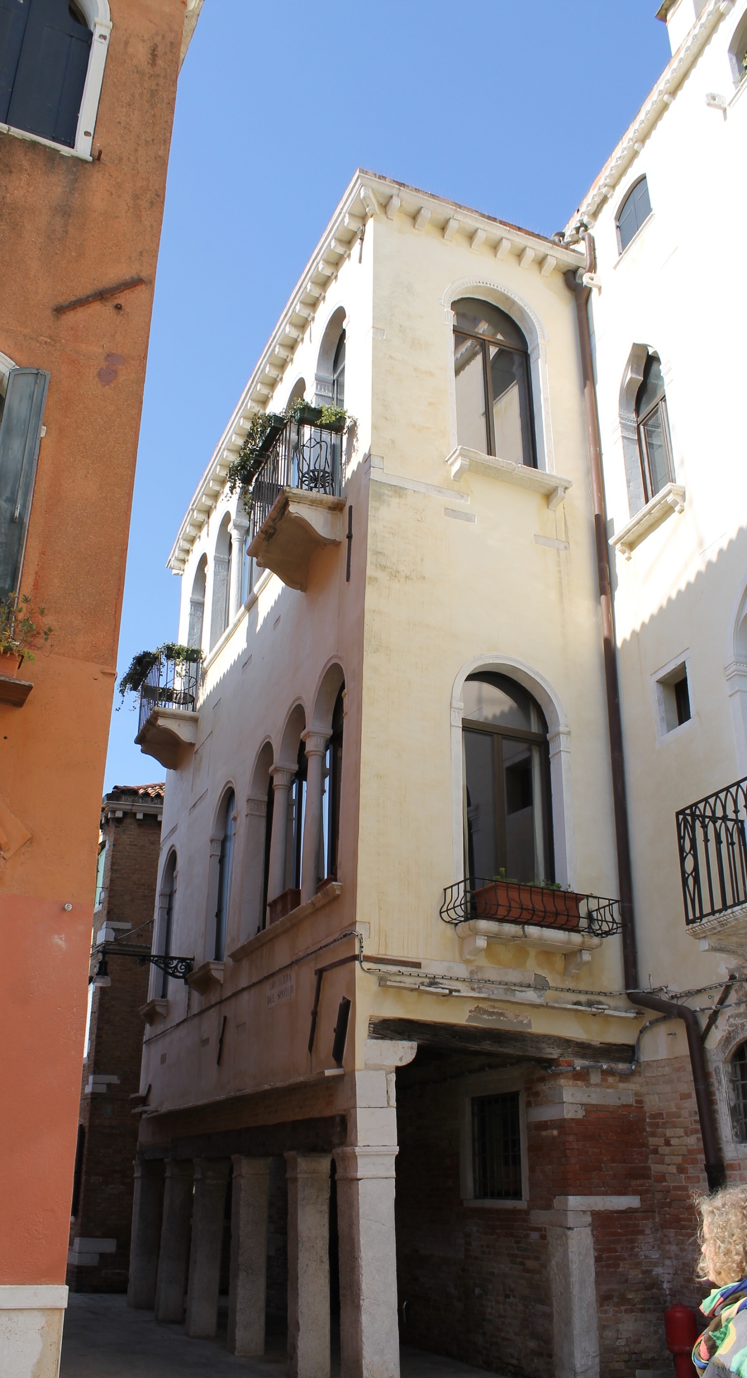 [Palazzo in Dorsoduro, 141, 141A] (palazzo) - Venezia (VE)  (XVI)