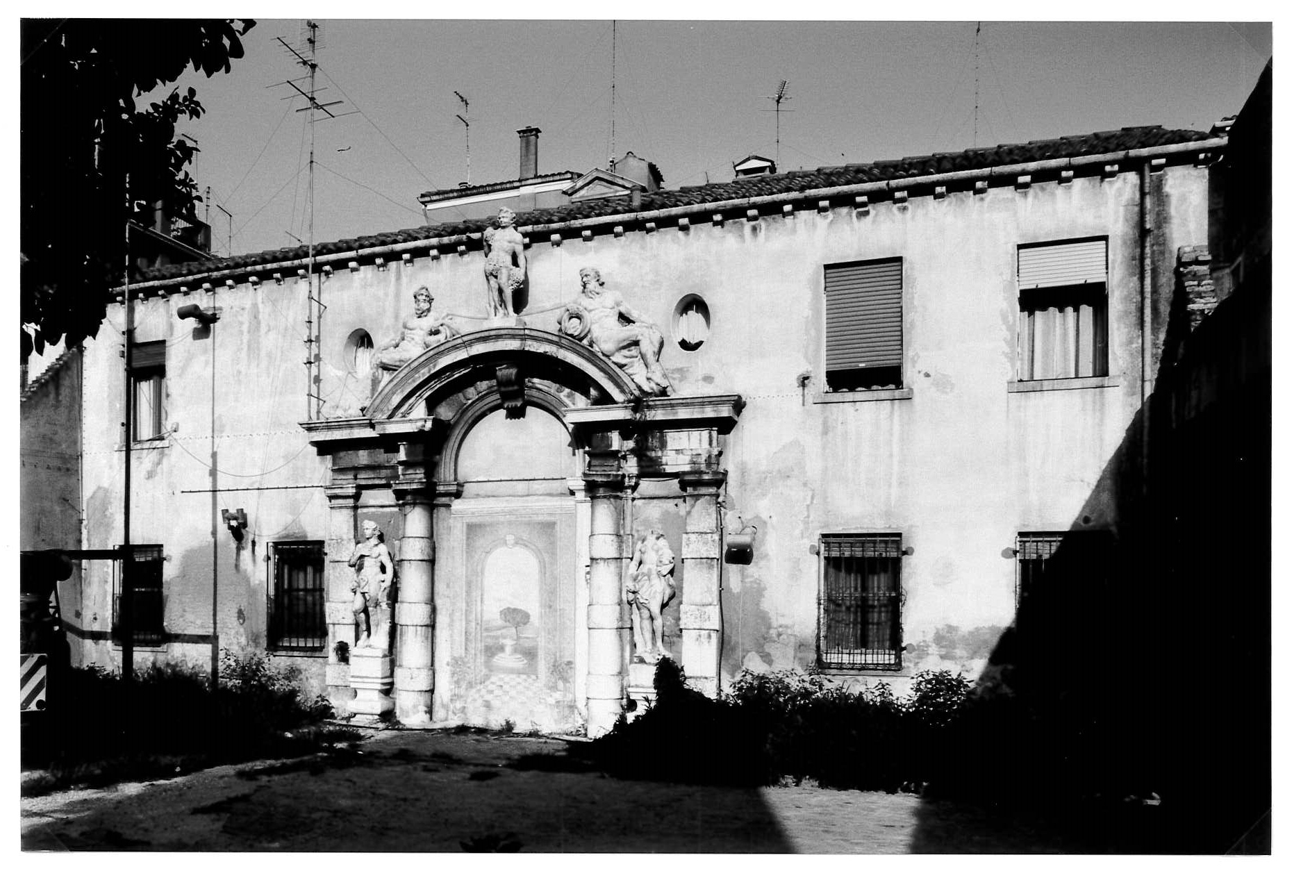 Palazzo Grassi (palazzo) - Chioggia (VE) 