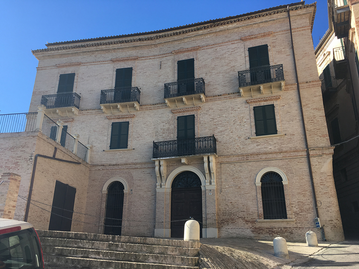 Palazzo Mucci (palazzo, signorile) - Pollutri (CH) 