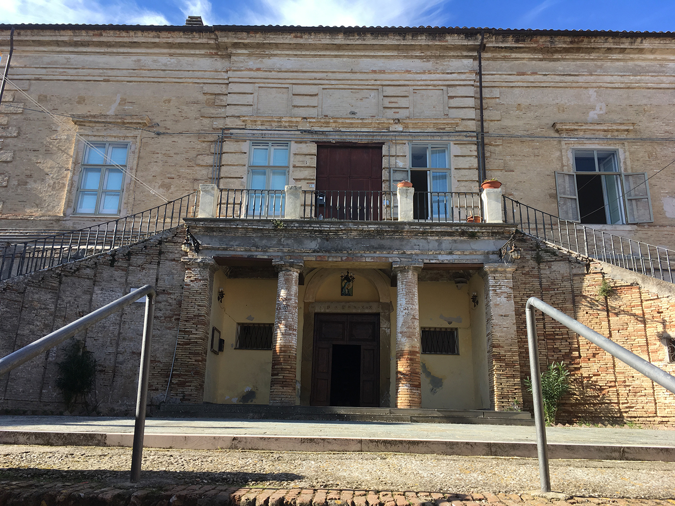Palazzo Sant'Anna con Chiesa di Sant'Anna (palazzo, signorile con chiesa) - Vasto (CH) 