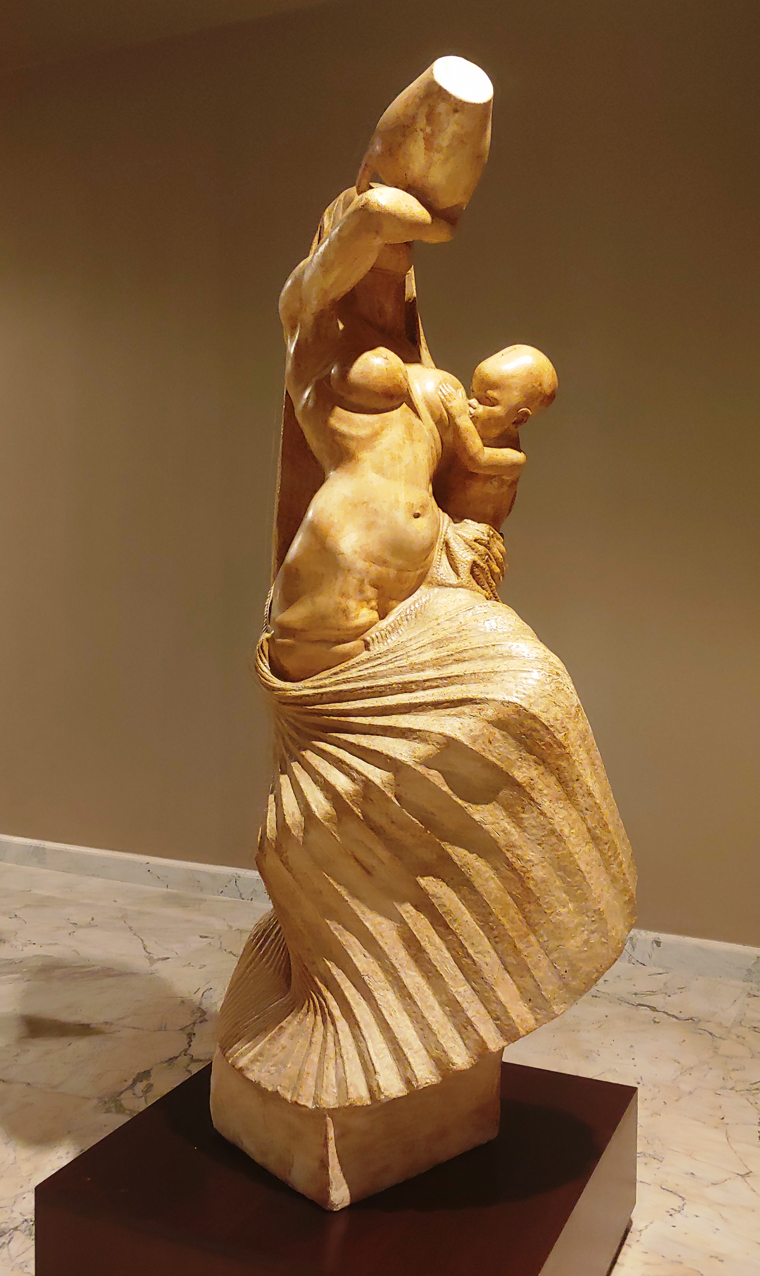 L'anfora sarda, figura femminile (scultura, opera isolata) di Ciusa Francesco (attribuito) - ambito sardo (secondo quarto XX secolo)