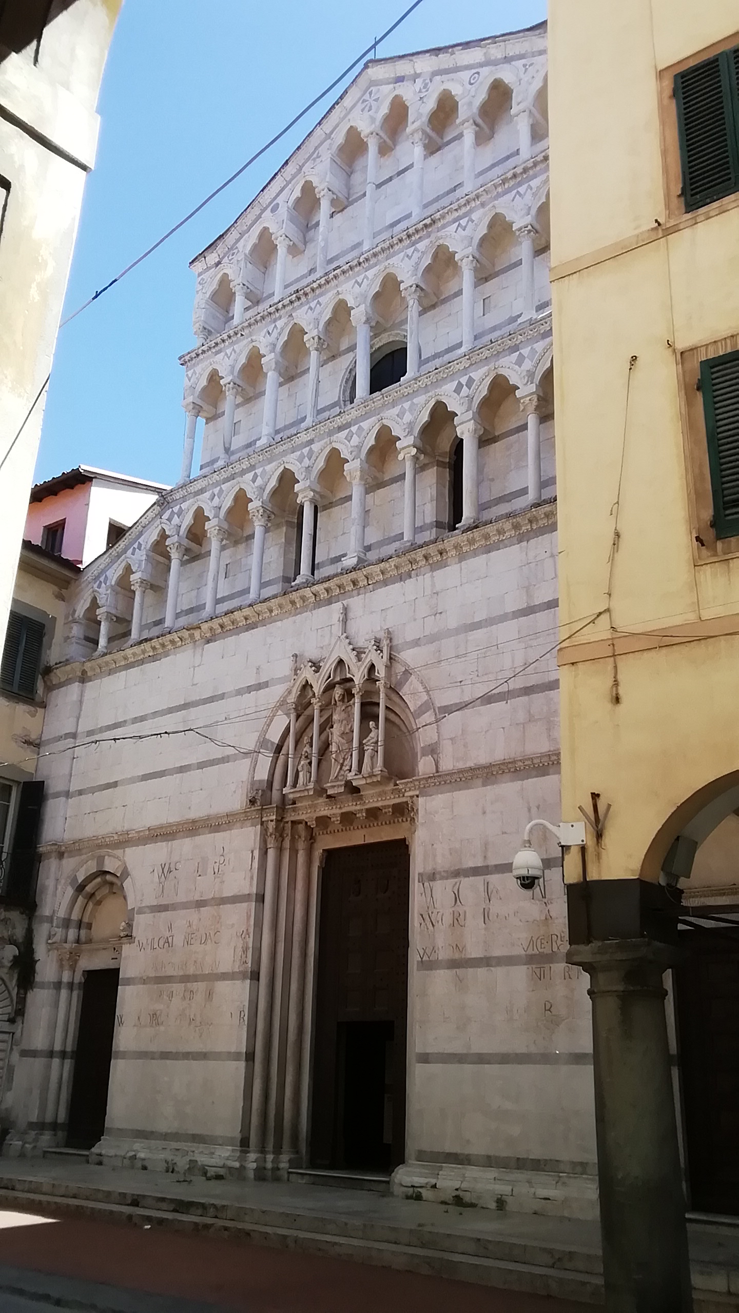 San Michele in Pisa,ca inizio XI