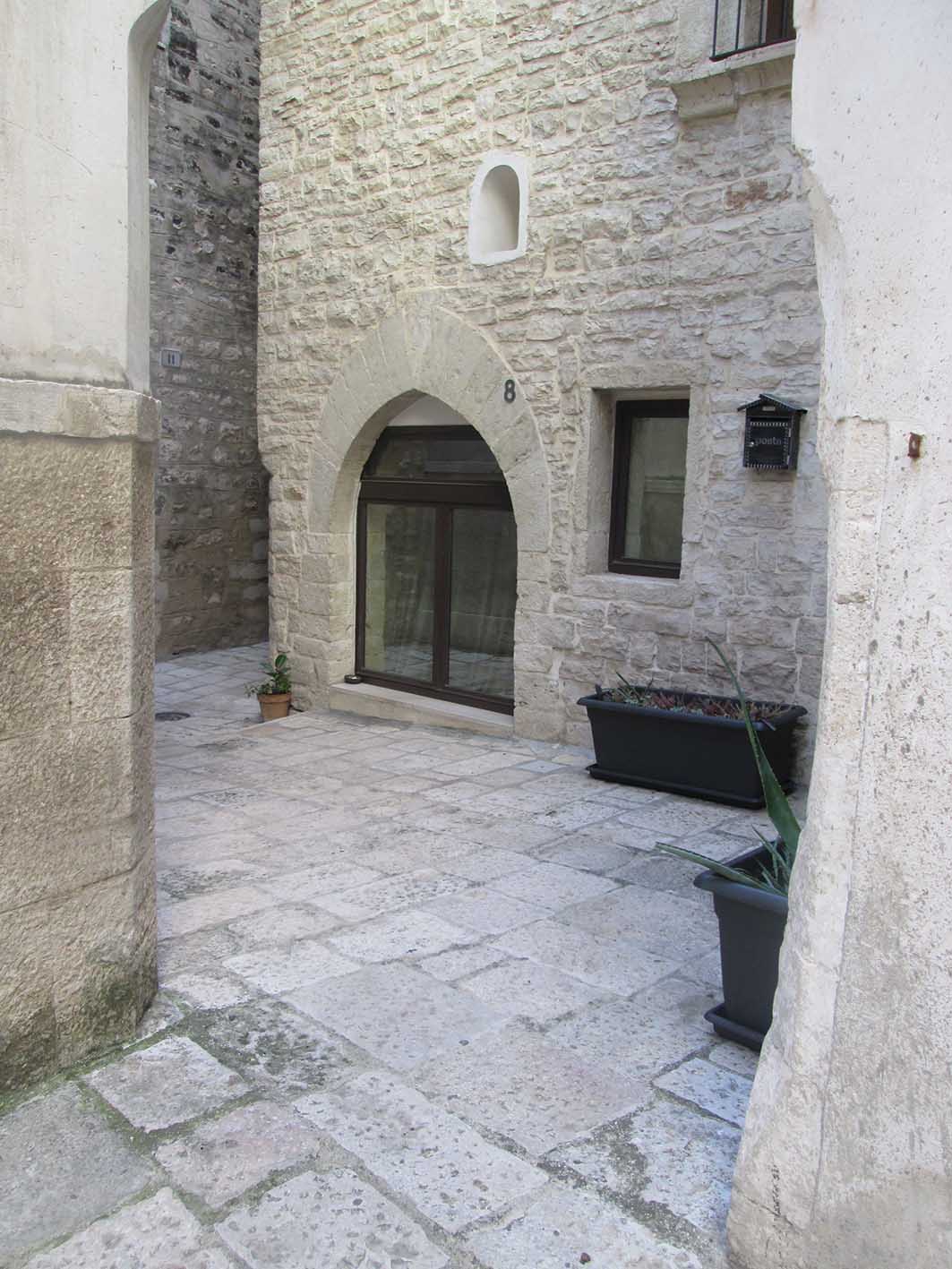 [Casa-Torre in Corte Ciciliana, 7] (casa) - Bitonto (BA) 