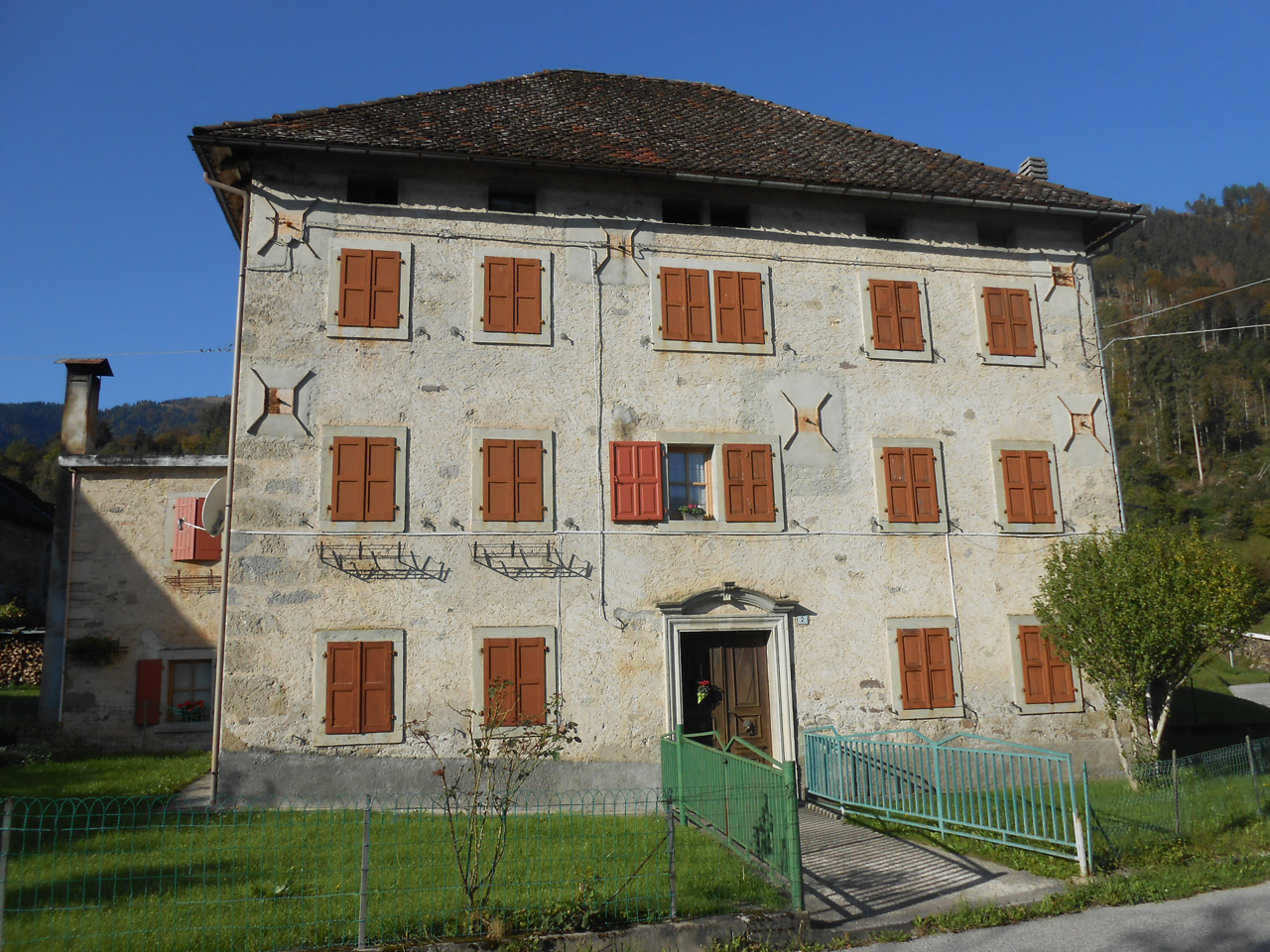 casa di via Mione (casa, monofamiliare) - Ovaro (UD) 