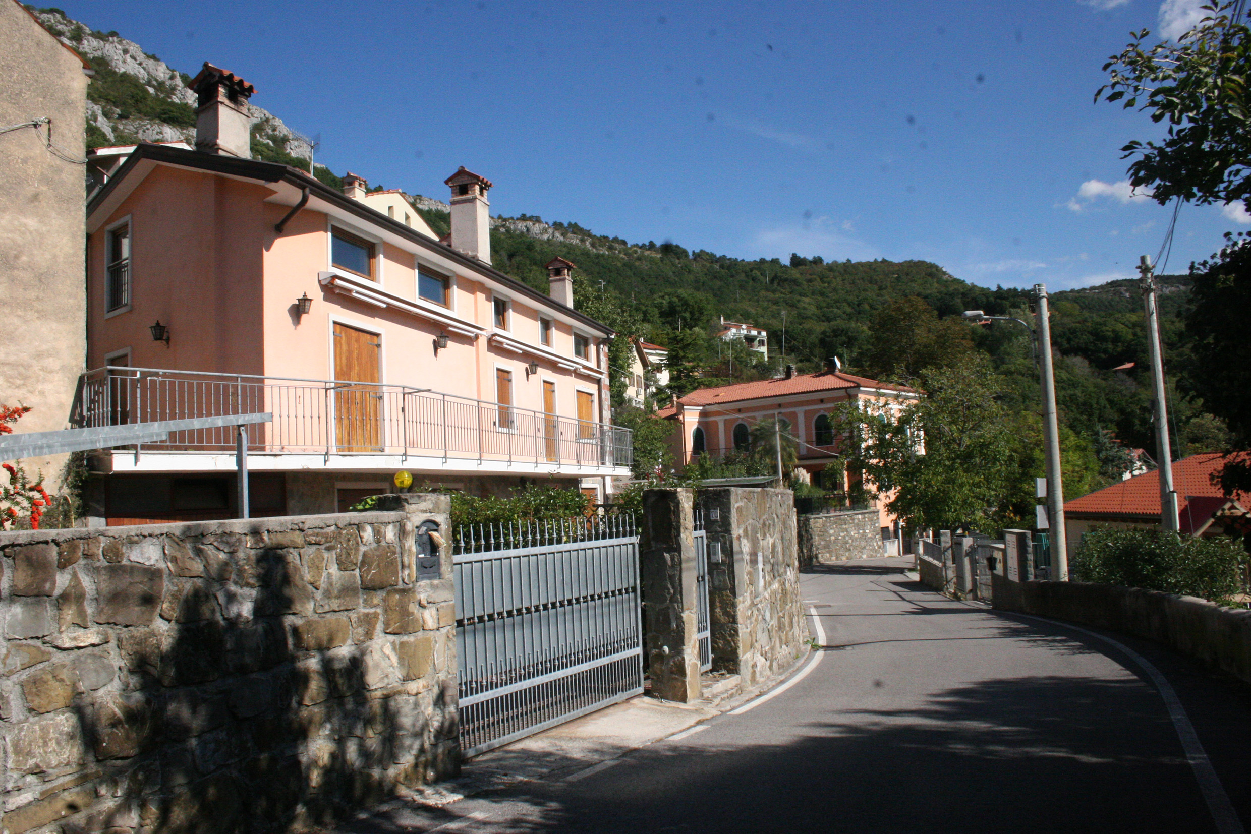casa rurale su corte (casa, a corte) - San Dorligo della Valle (TS) 