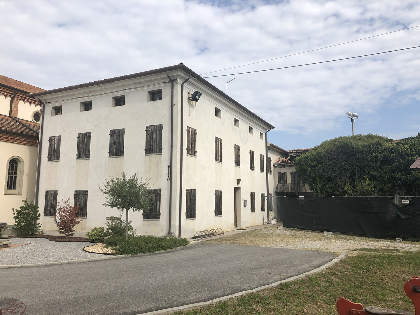 Casa canonica di Rai ed edificio pertinenziale (canonica) - San Polo di Piave (TV)  (XIX)