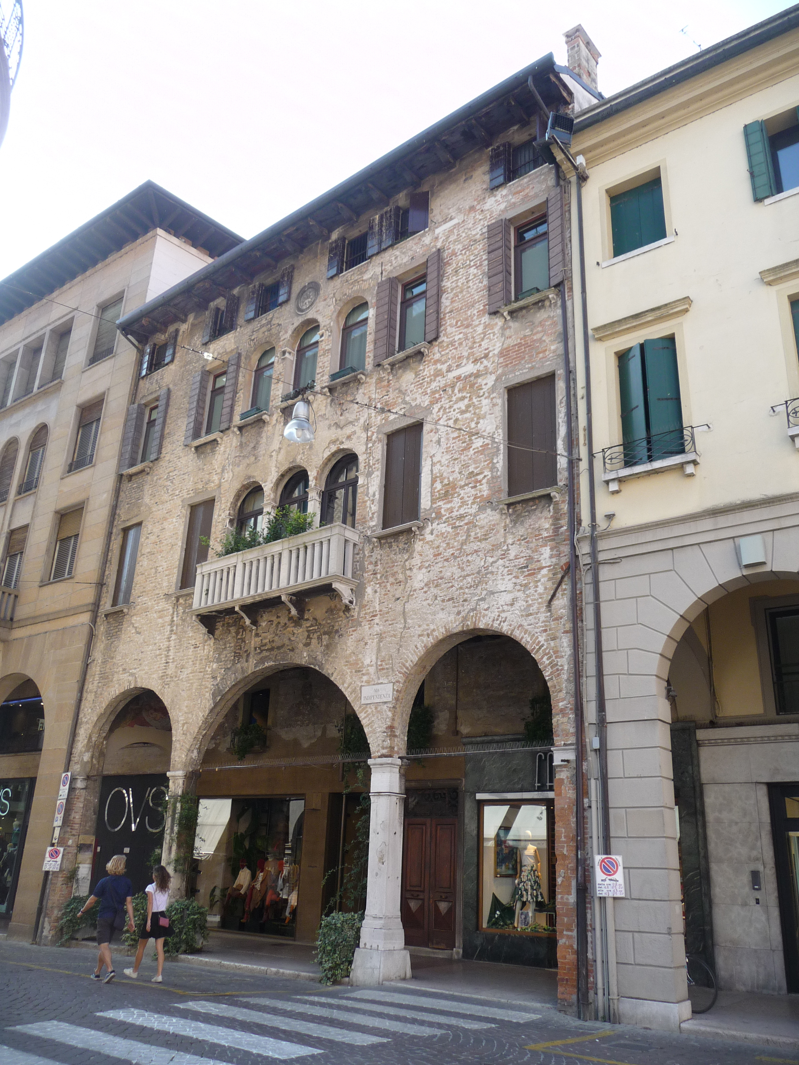 Casa del secolo XVI in Via Indipendenza 2-4-6 (casa) - Treviso (TV) 