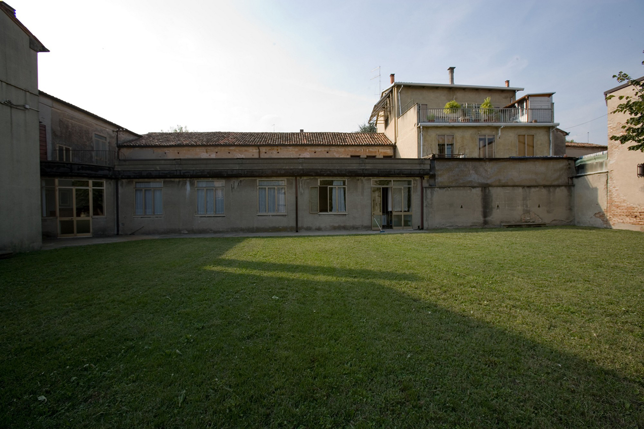 Complesso di Villa Bassini (palazzo) - Piove di Sacco (PD)  (XVIII, metà)