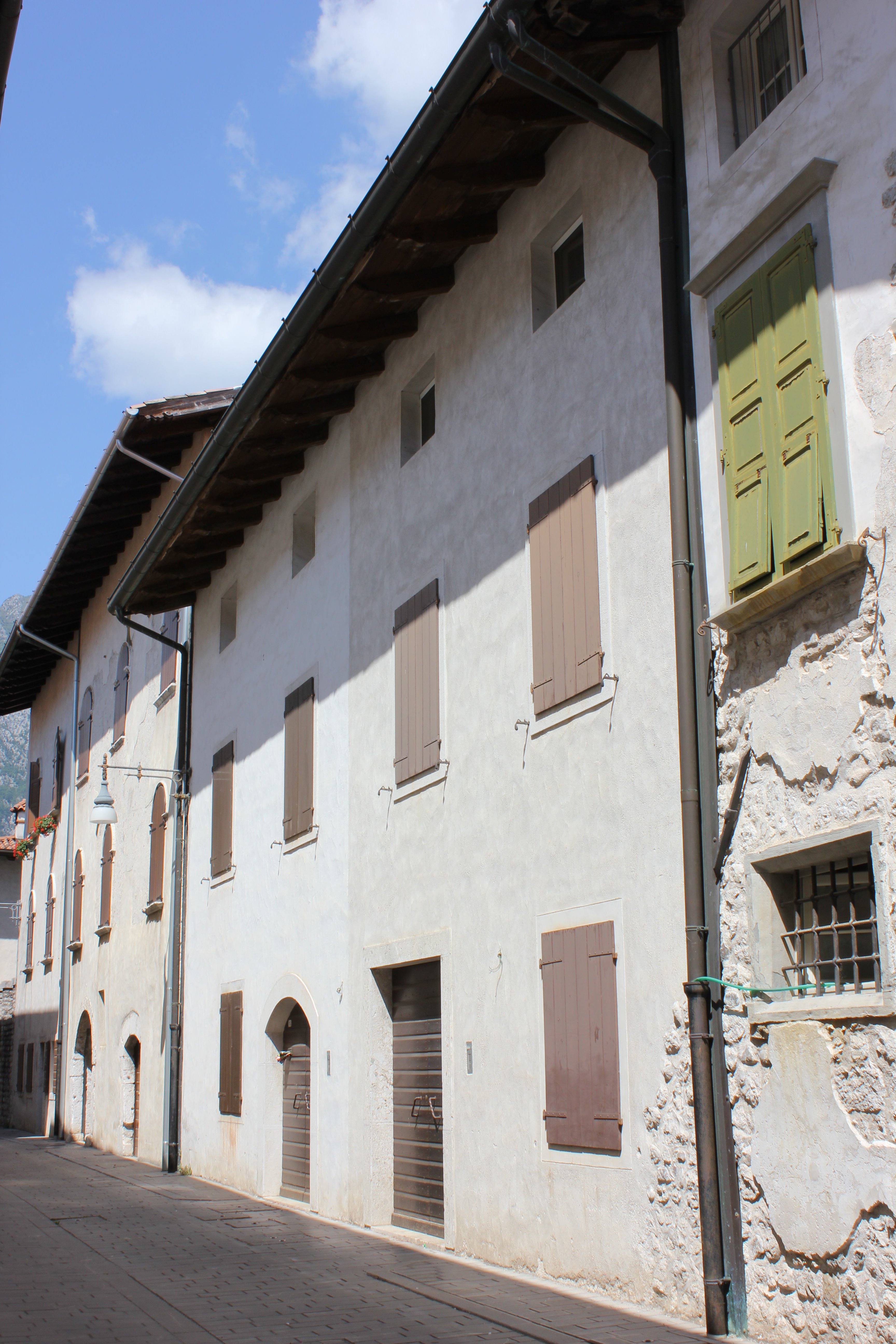 Edificio Maieron Antonio Fugje (ex) (casa) - Venzone (UD)  (XIII)