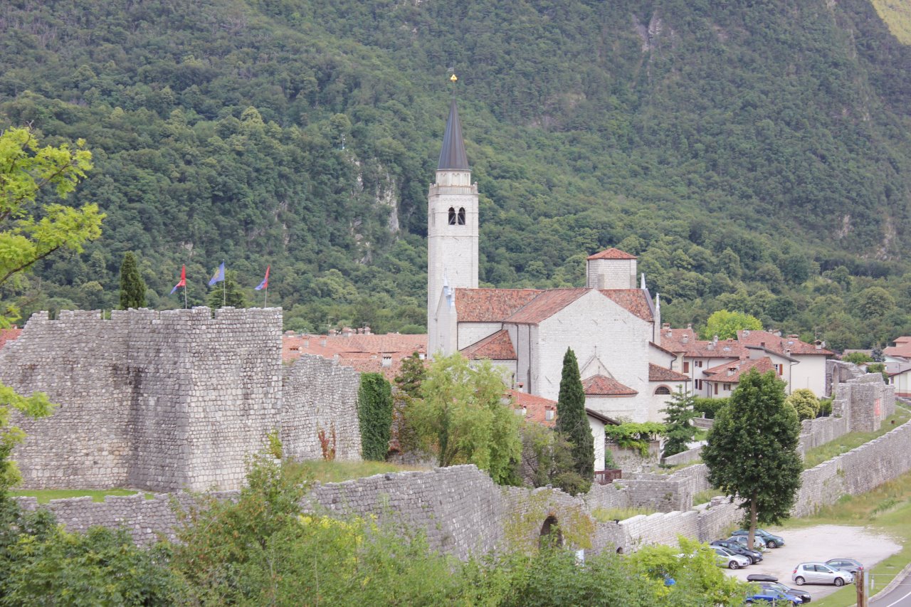 Duomo di S. Andrea Apostolo (duomo) - Venzone (UD)  (XIV; XIV)