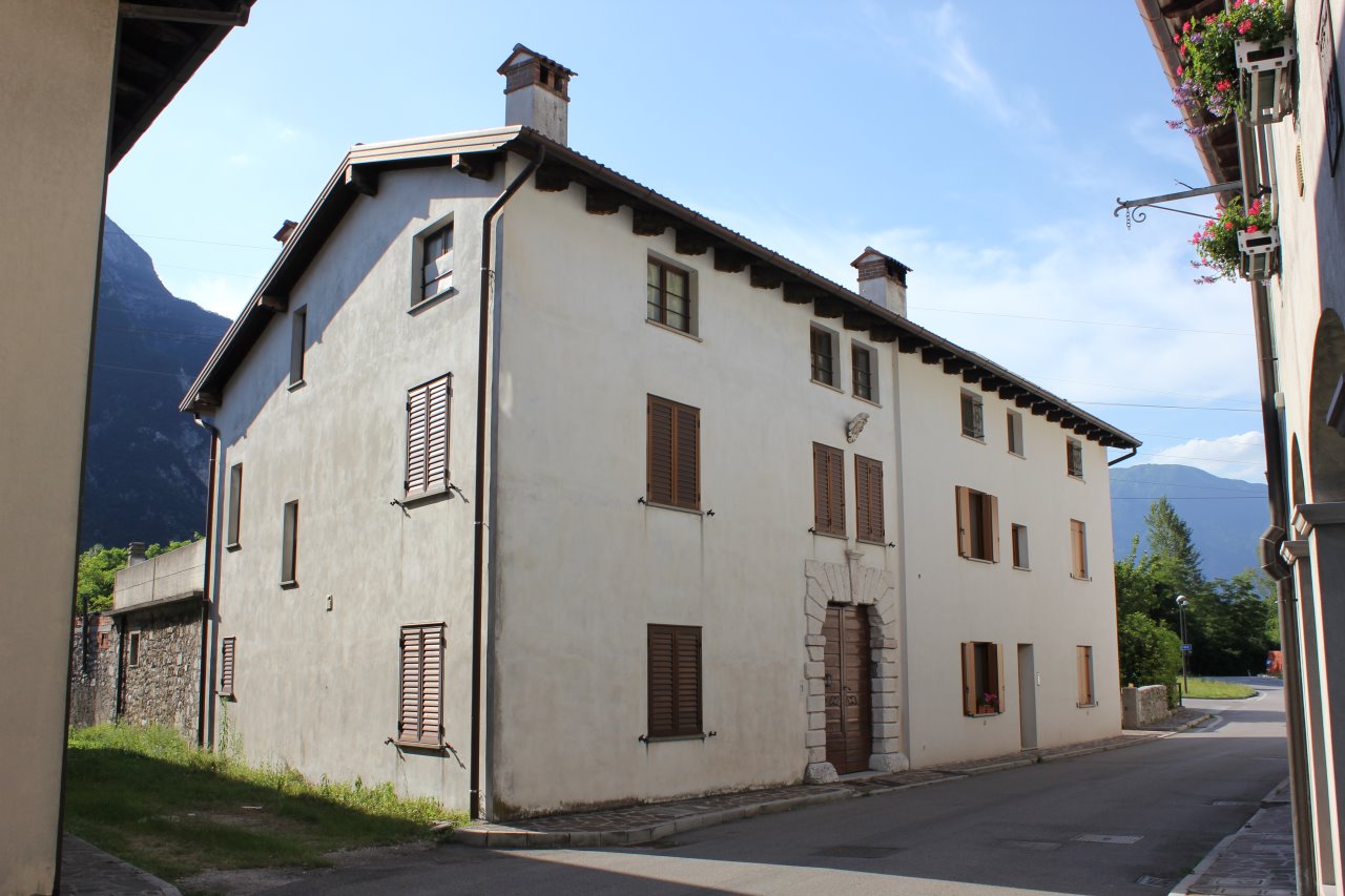 Palazzo Pilato (ex) (palazzo) - Venzone (UD)  (XVII)
