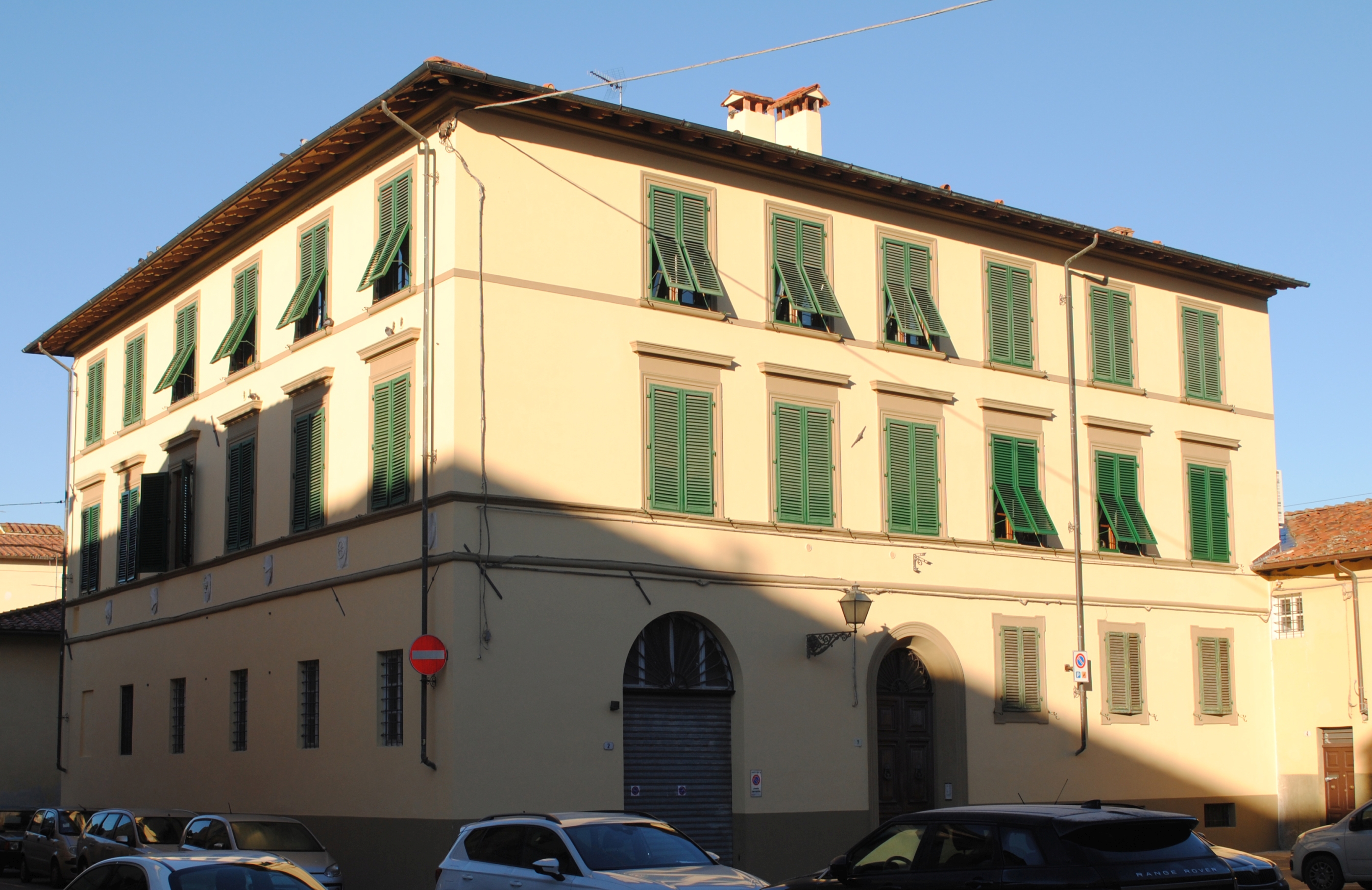 Palazzo delle Sette Arti (palazzo) - Lucca (LU)  (XVI)