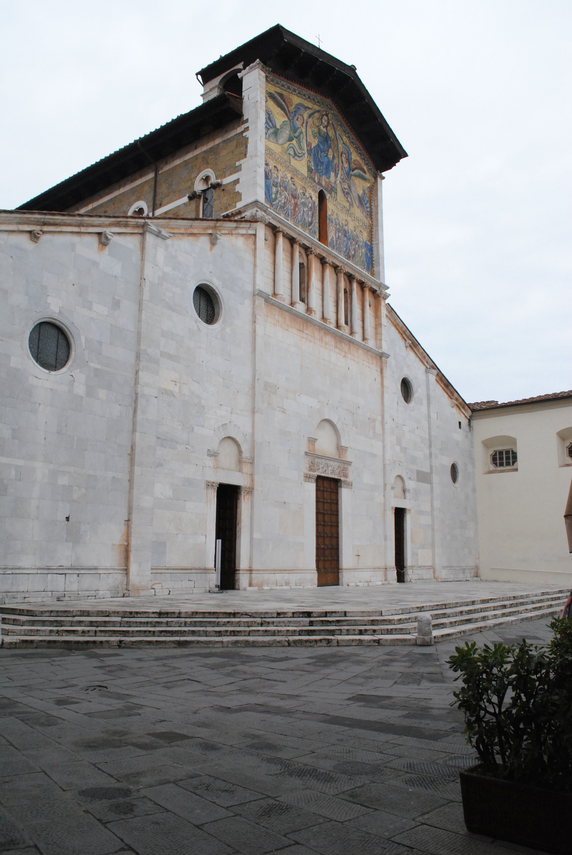 Basilica di S. Frediano (basilica) - Lucca (LU) 