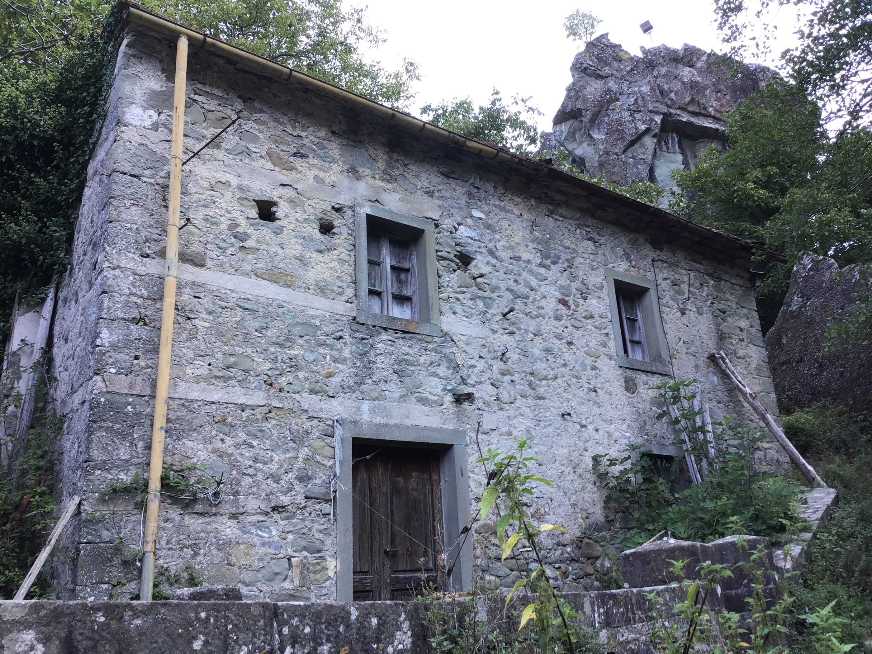 [Casa rurale in località La Tana] (casa, rurale) - Comano (MS)  (XVI, seconda metà)