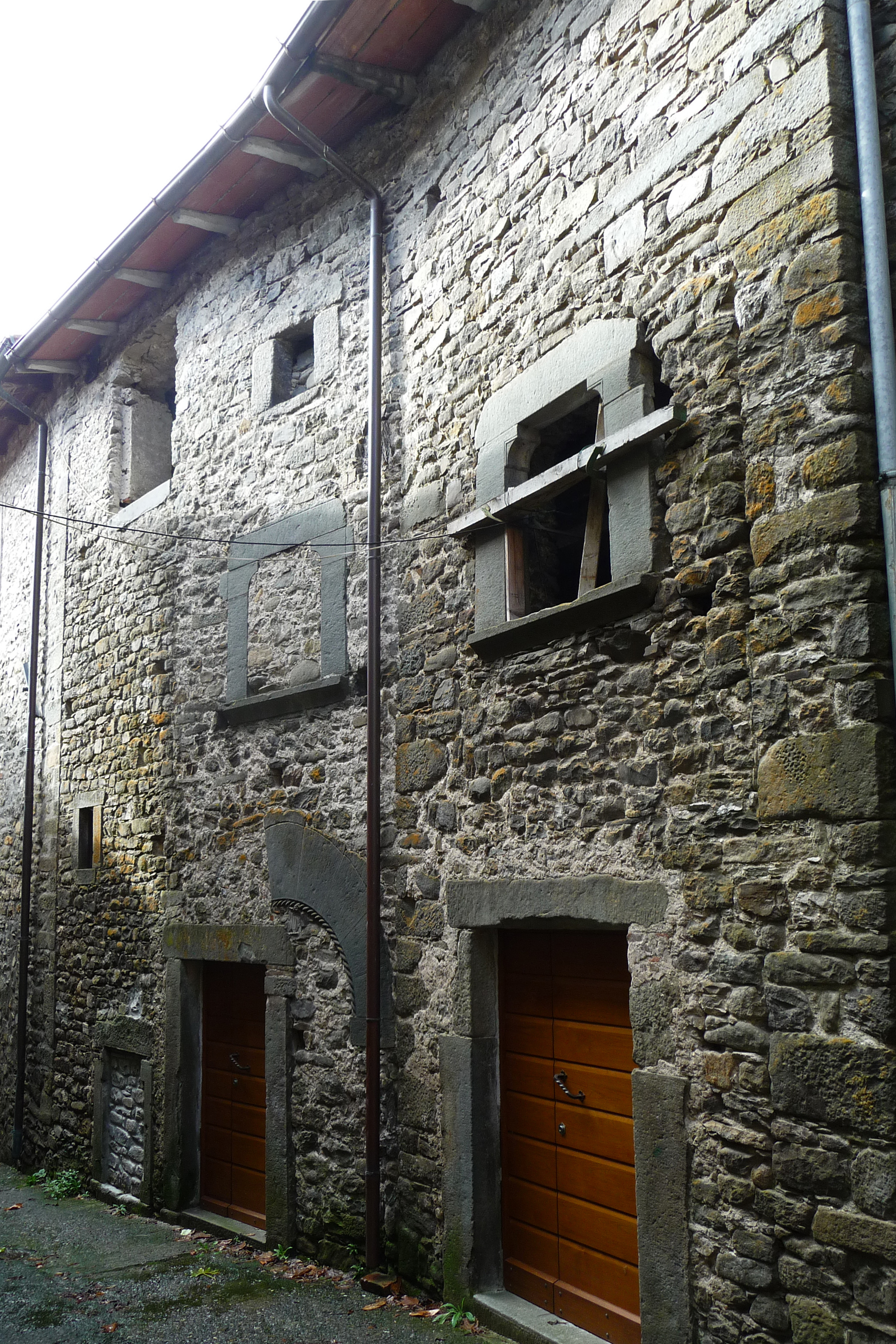 [Casa a schiera in Via La Freddana, s.n.c.] (case a schiera) - Casola in Lunigiana (MS) 