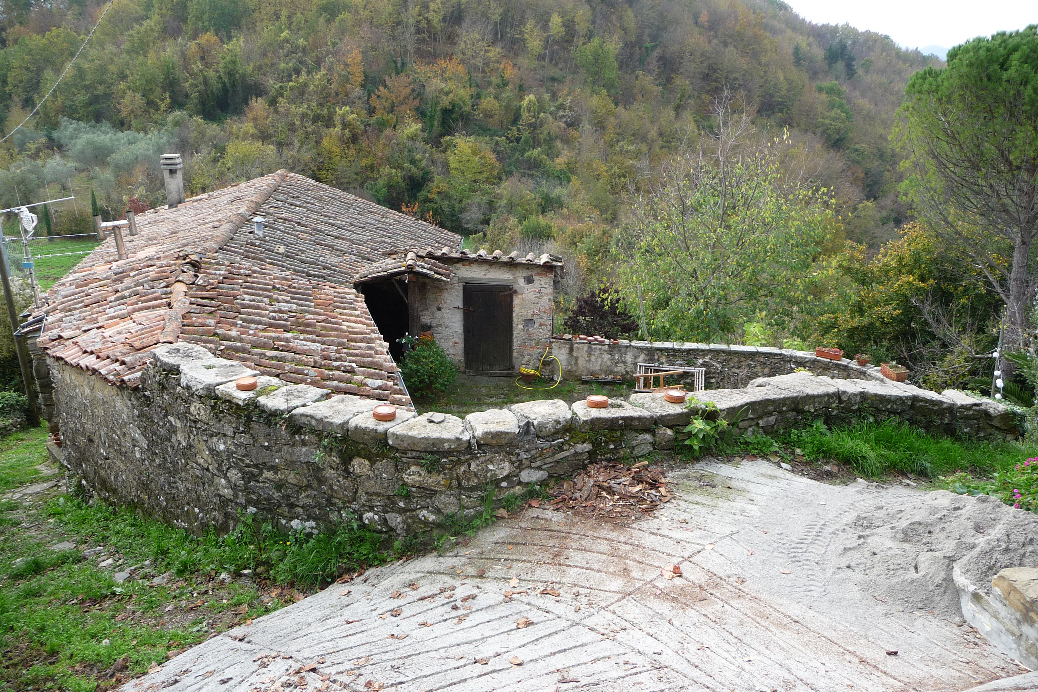 [Casa rurale in Via dell' Ondara, s.n.c.] (casa, rurale) - Casola in Lunigiana (MS) 
