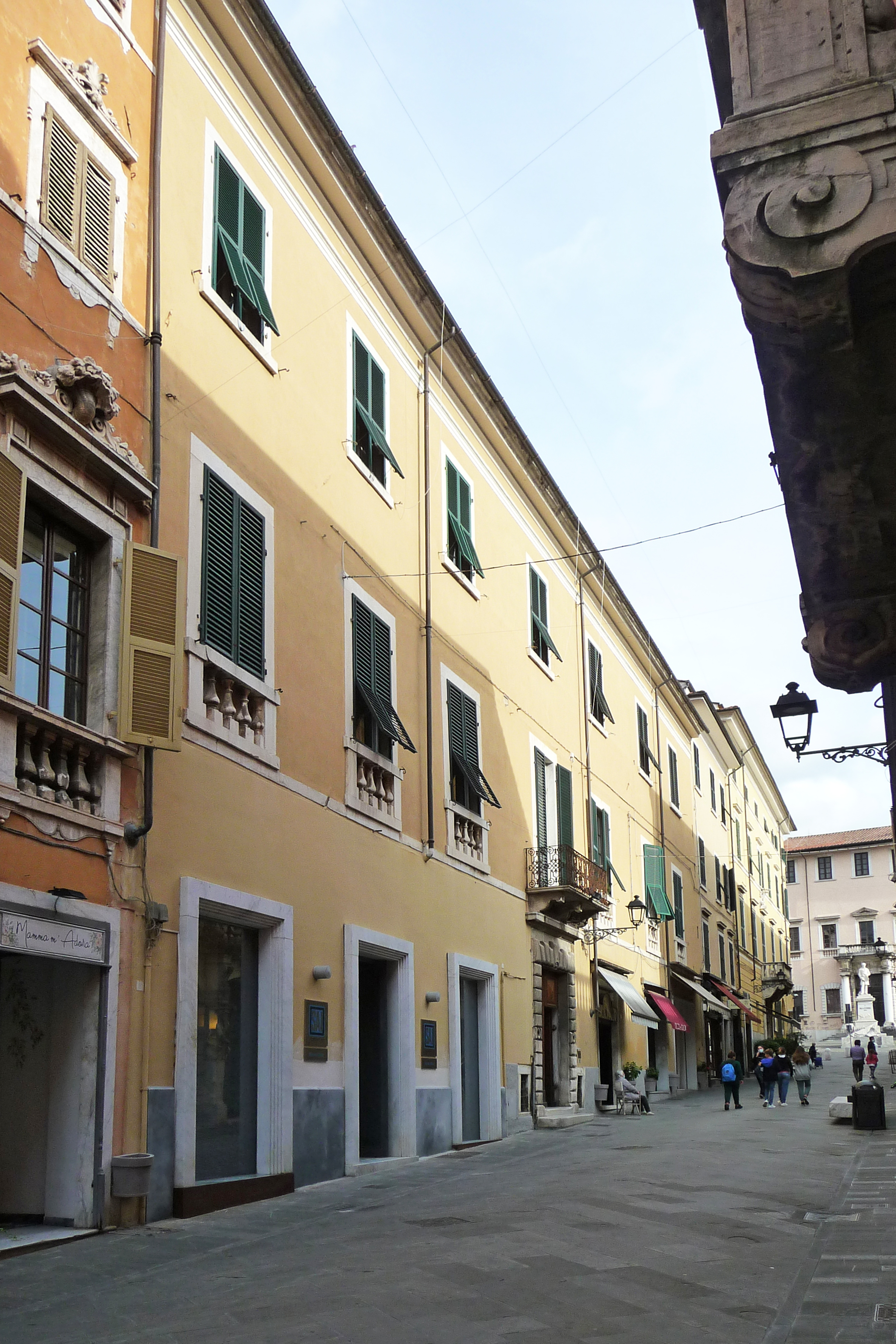Palazzo Tonelli già Vecchia Pretura (palazzo) - Carrara (MS) 