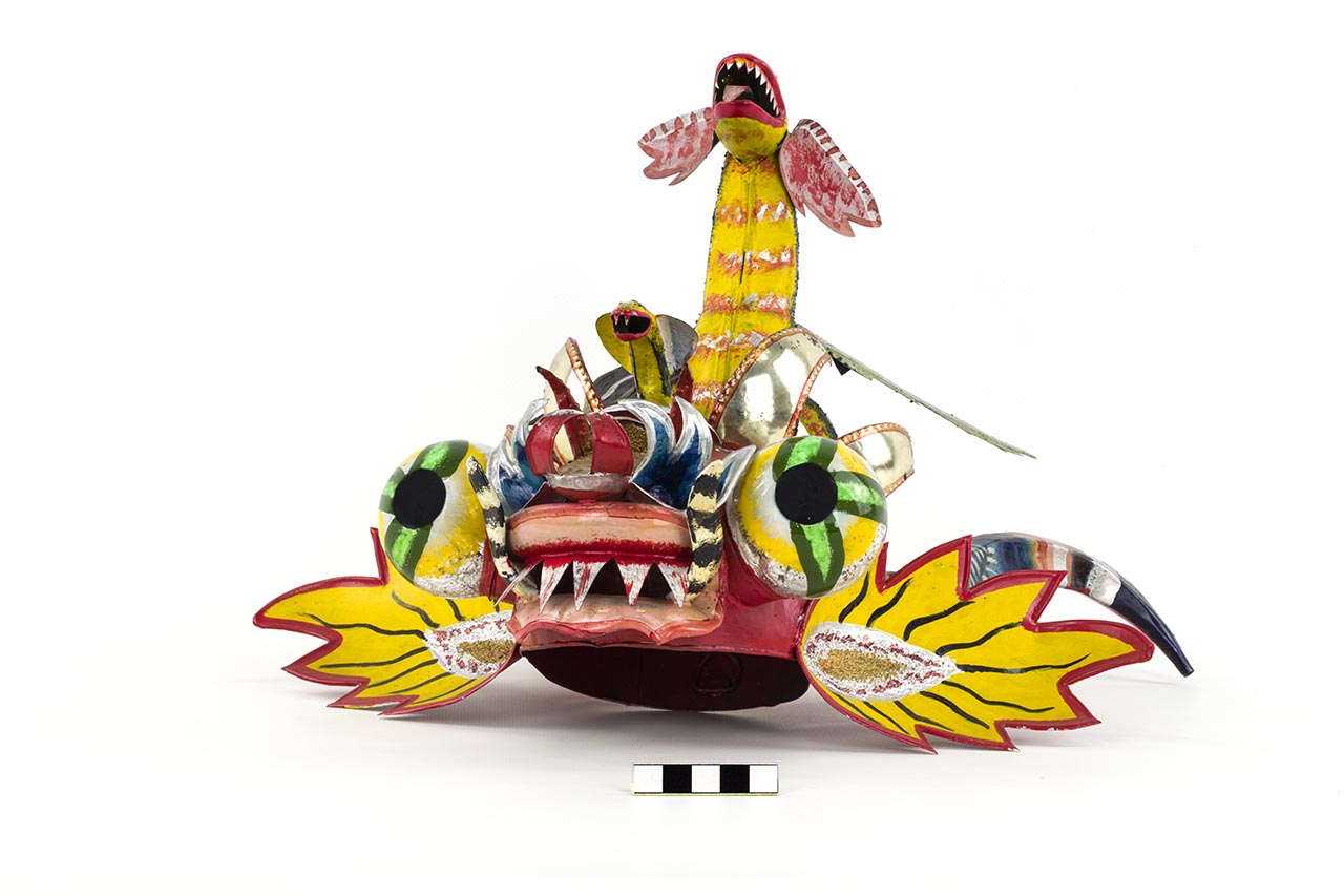 Modellino maschera della Diablada, ARREDI E SUPPELLETTILI