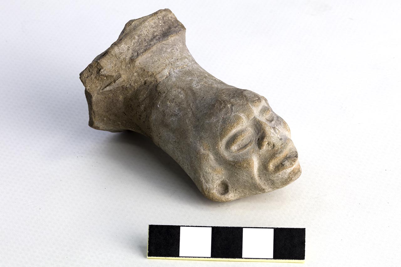 statuetta antropomorfa, parte - Mesoamerica, ambito maya (SECOLI/ ARCHI DI SECOLI/ VII-IX)