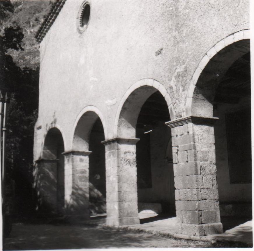 Abbazia di Santa Maria di Fonte Laurato (abbazia, cistercense) - Fiumefreddo Bruzio (CS) 