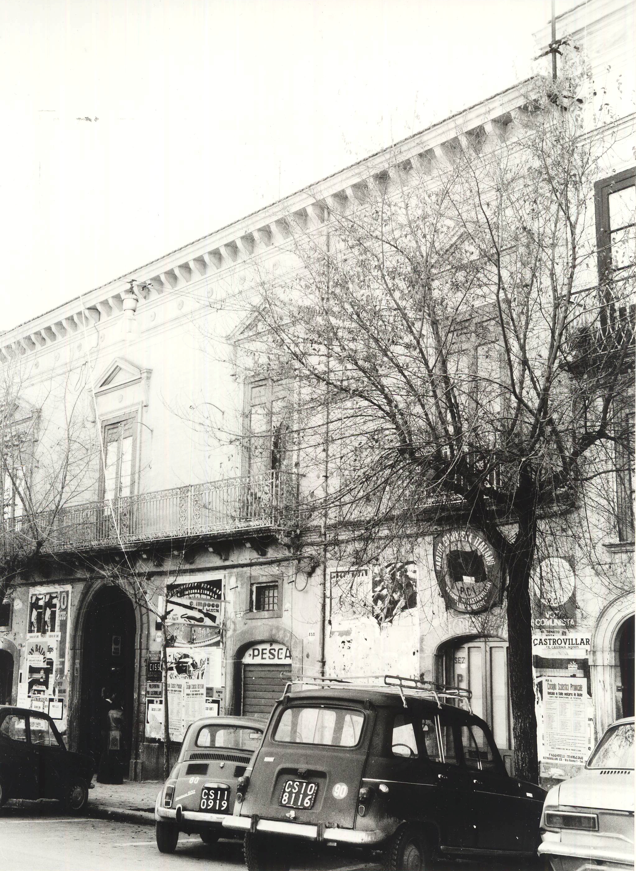 Palazzo Varcasia (palazzo, privato) - Castrovillari (CS)  (XIX)