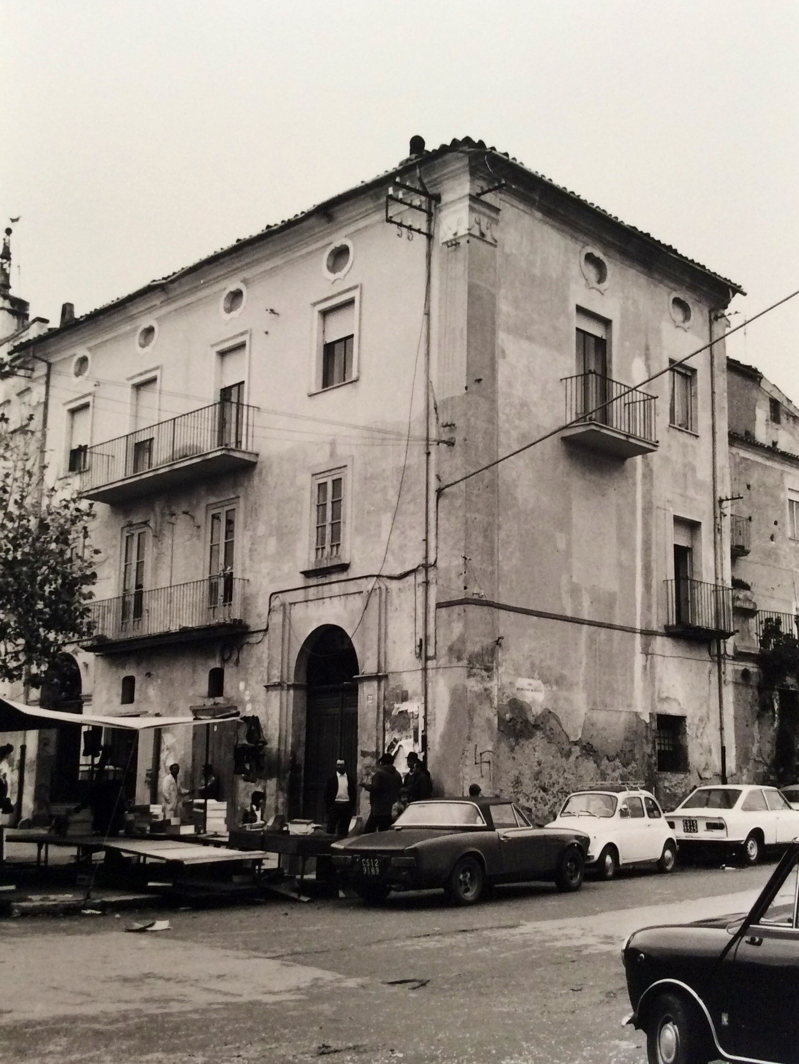 Palazzo Laghi (palazzo) - Castrovillari (CS)  (XVIII)
