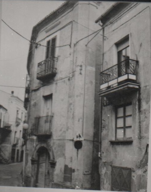 Palazzo Frassetti (palazzo, privato) - Fagnano Castello (CS)  (XIX)