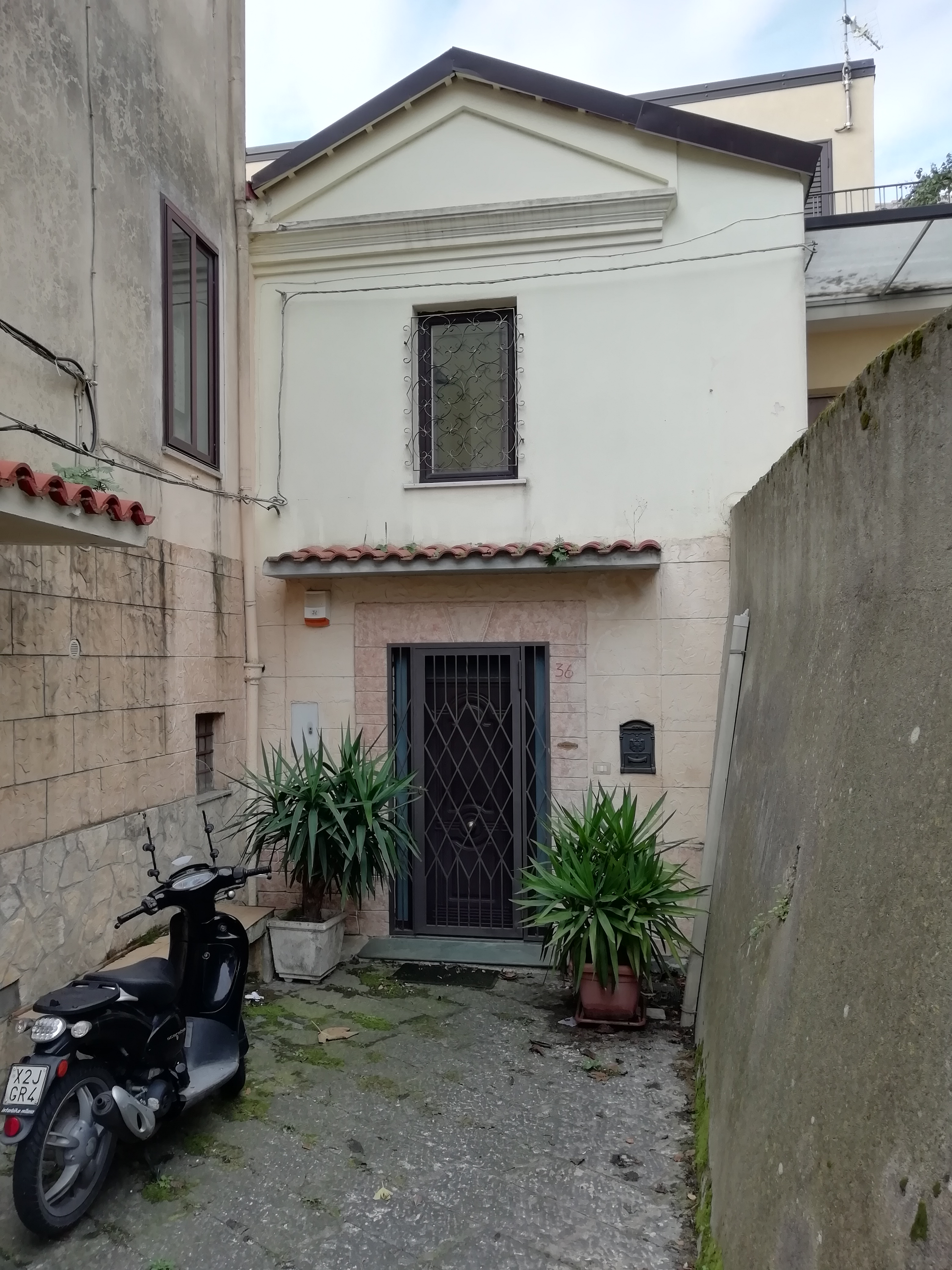 Casa Marino e chiesetta Madonna delle Grazie (casa, privata) - Catanzaro (CZ)  (XVIII)