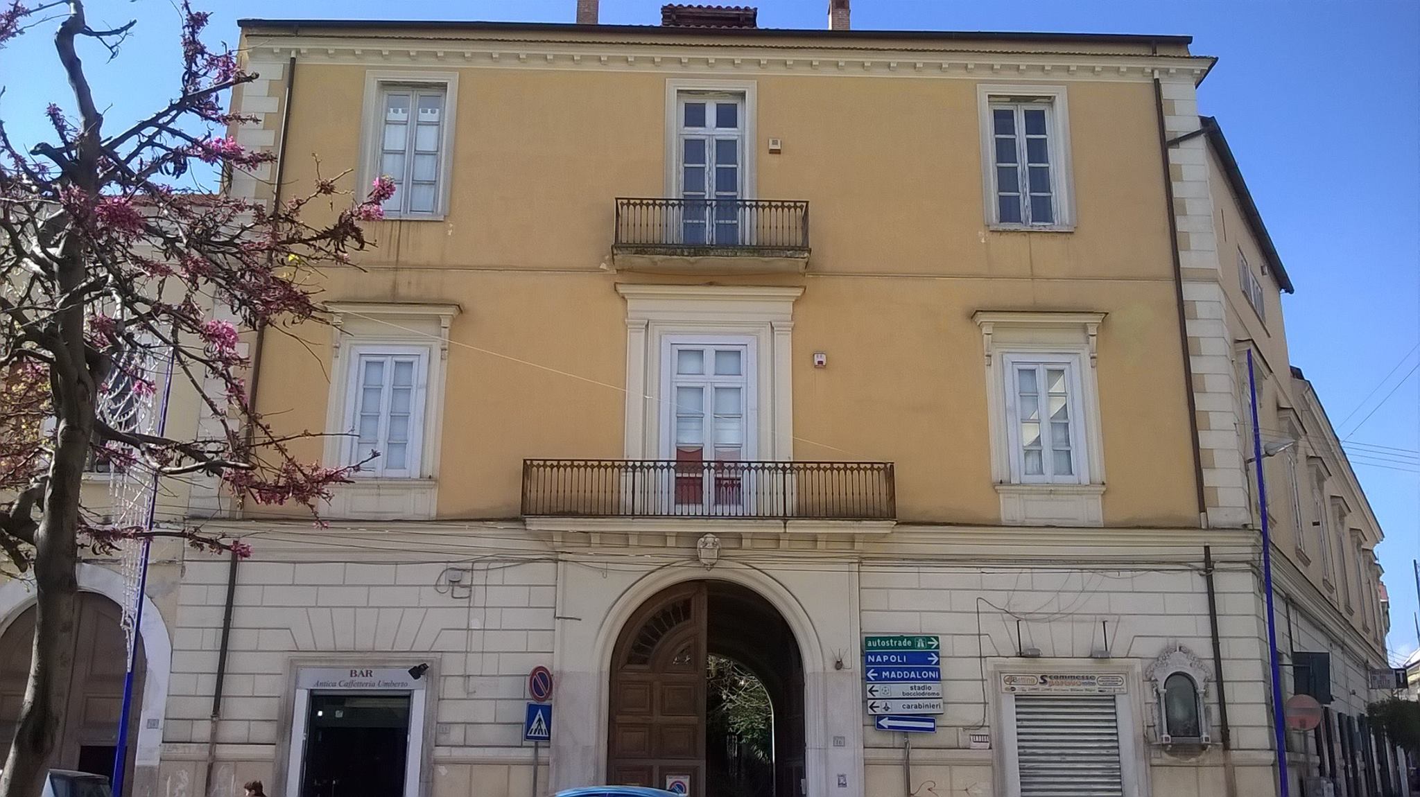 palazzo De Piccolellis (palazzo, residenziale) - San Nicola la Strada (CE) 