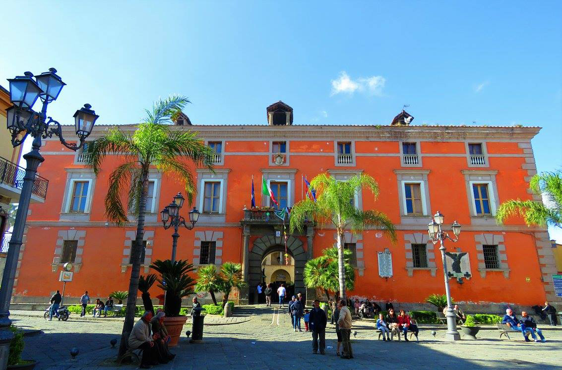 palazzo comunale (palazzo, gentilizio) - Sant'Arpino (CE) 