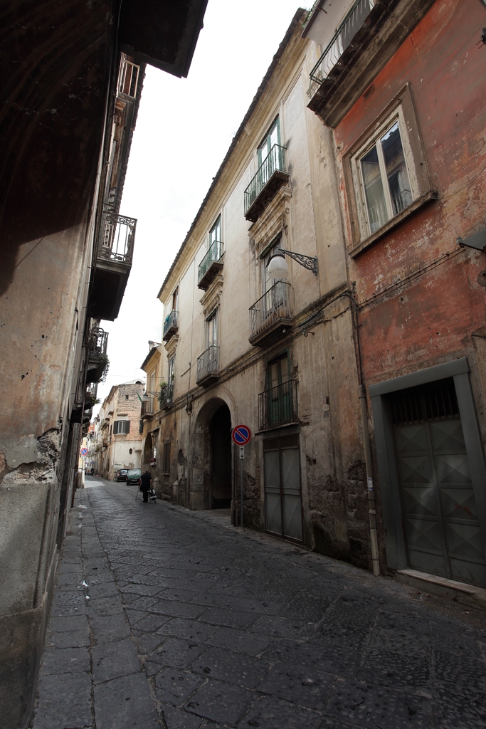 [Palazzo in Via Roberto D'Angiò, 58] (palazzo, privato) - Santa Maria Capua Vetere (CE) 