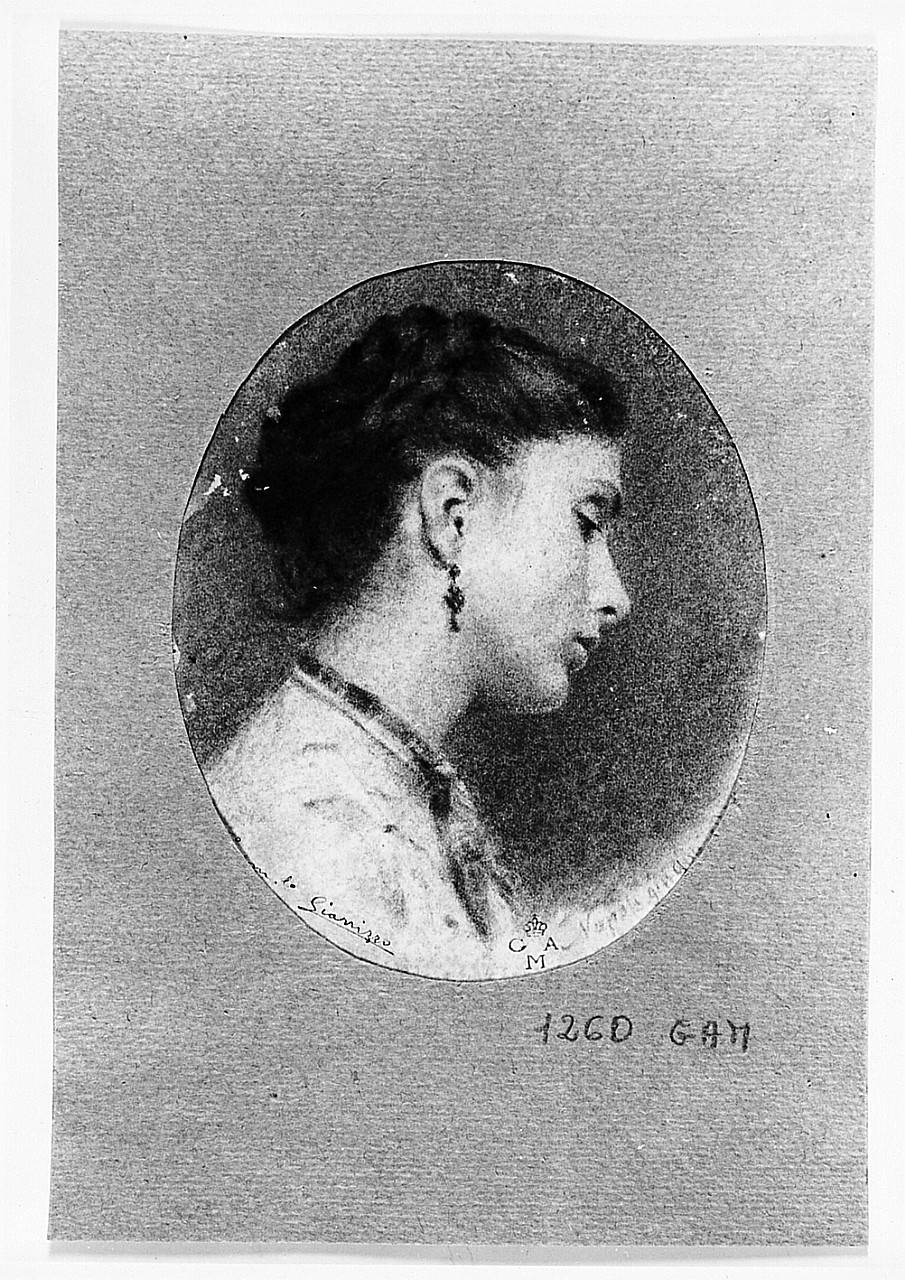 Profilo di fanciulla, ritratto di donna (disegno) di Giarrizzo Carmelo (sec. XX)