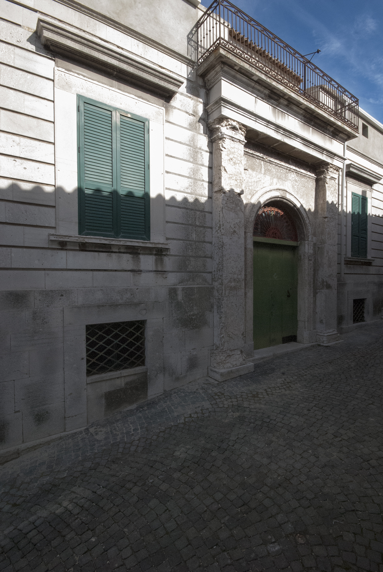Palazzo Tufaroli (palazzo, privato) - Forenza (PZ) 