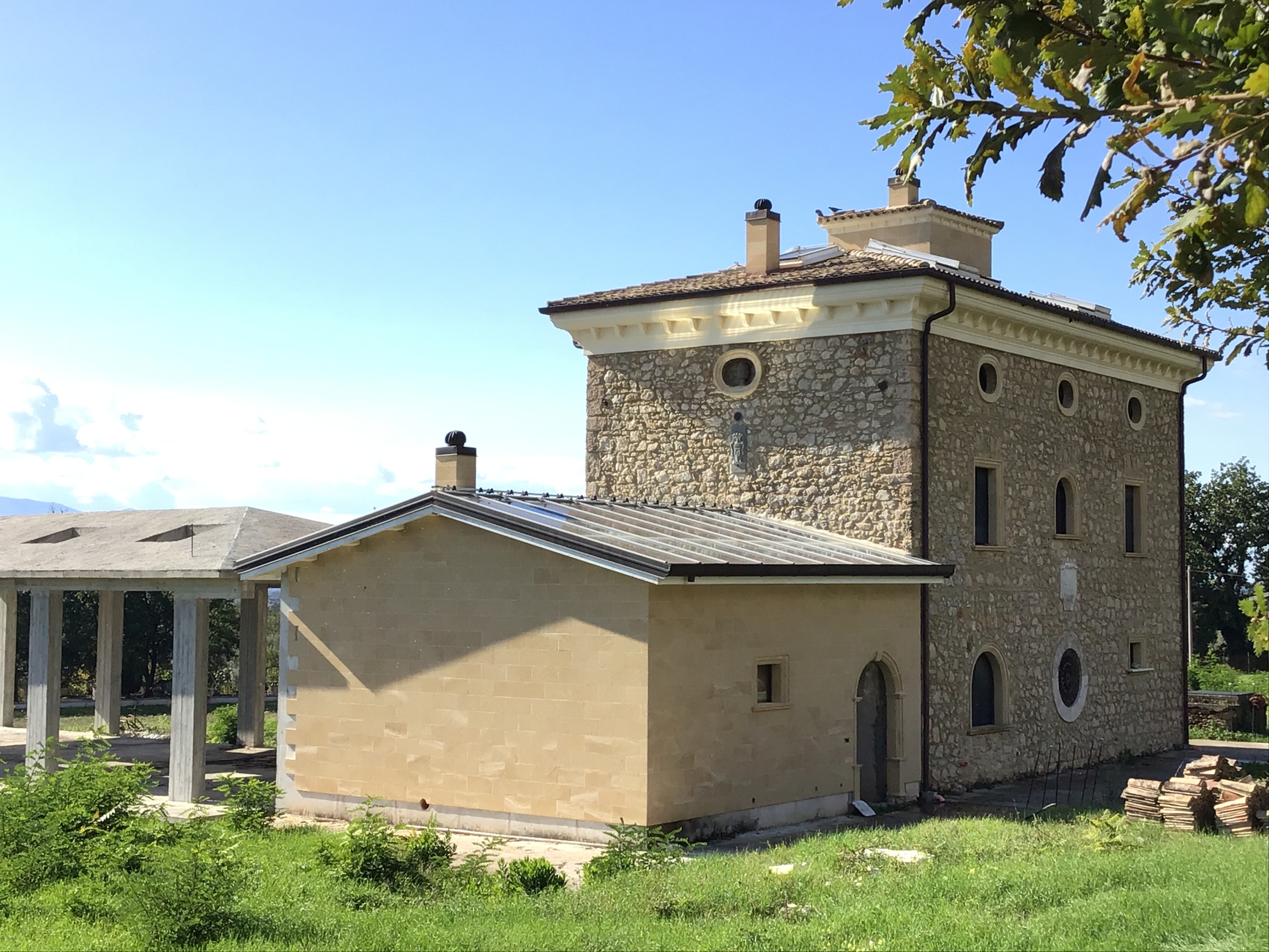 [Casa colonica in Strada vicinale Lestra] (casa, colonica) - Castrocielo (FR) 